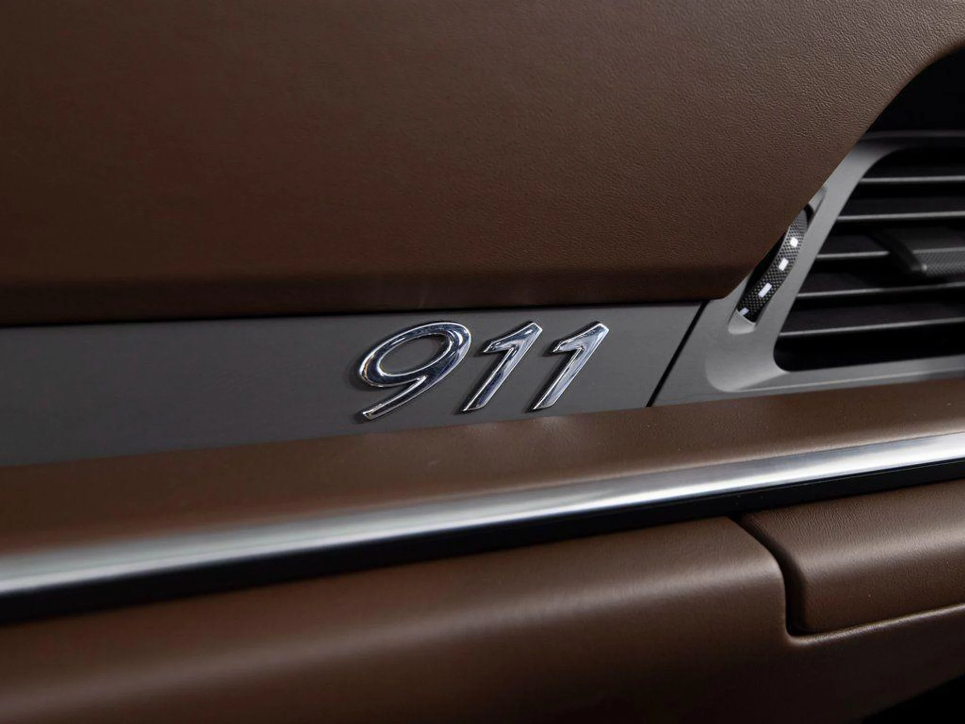 mph032_143260061_Ey_H0ww_K7_AY_0_U3d_Plpcxe380_Alzg_36fa3a0256