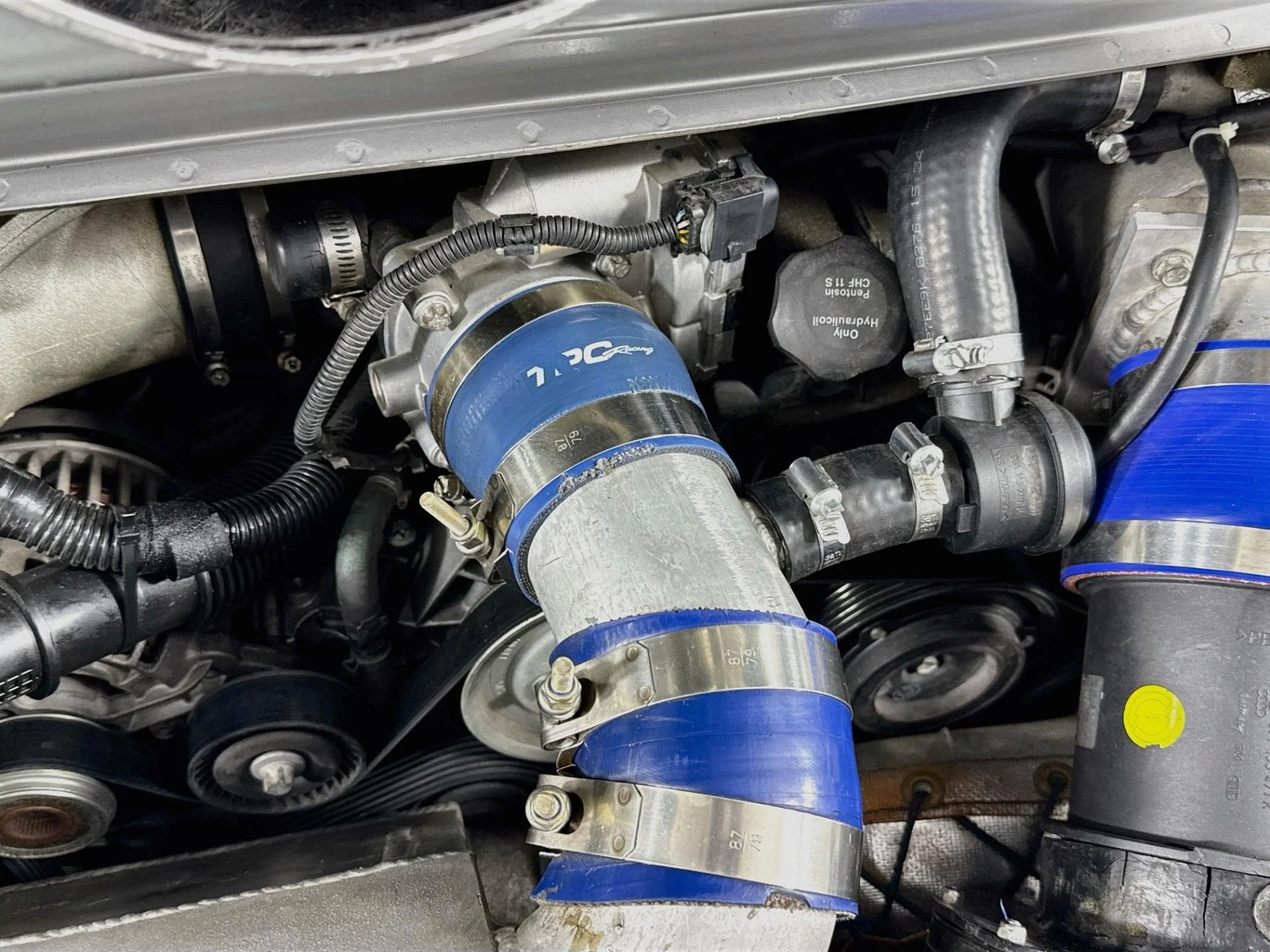 mph032_1436733626_Used_2006_Porsche_911_Carrera_S_1789504170_68887fd456