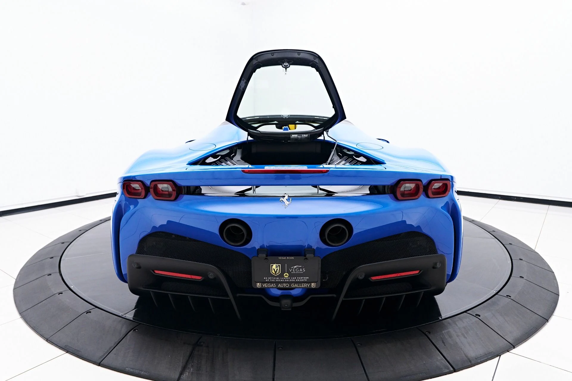 mph032_1437201894_Used_2024_Ferrari_SF_90_Spider_Base_1752630680_681d58371a