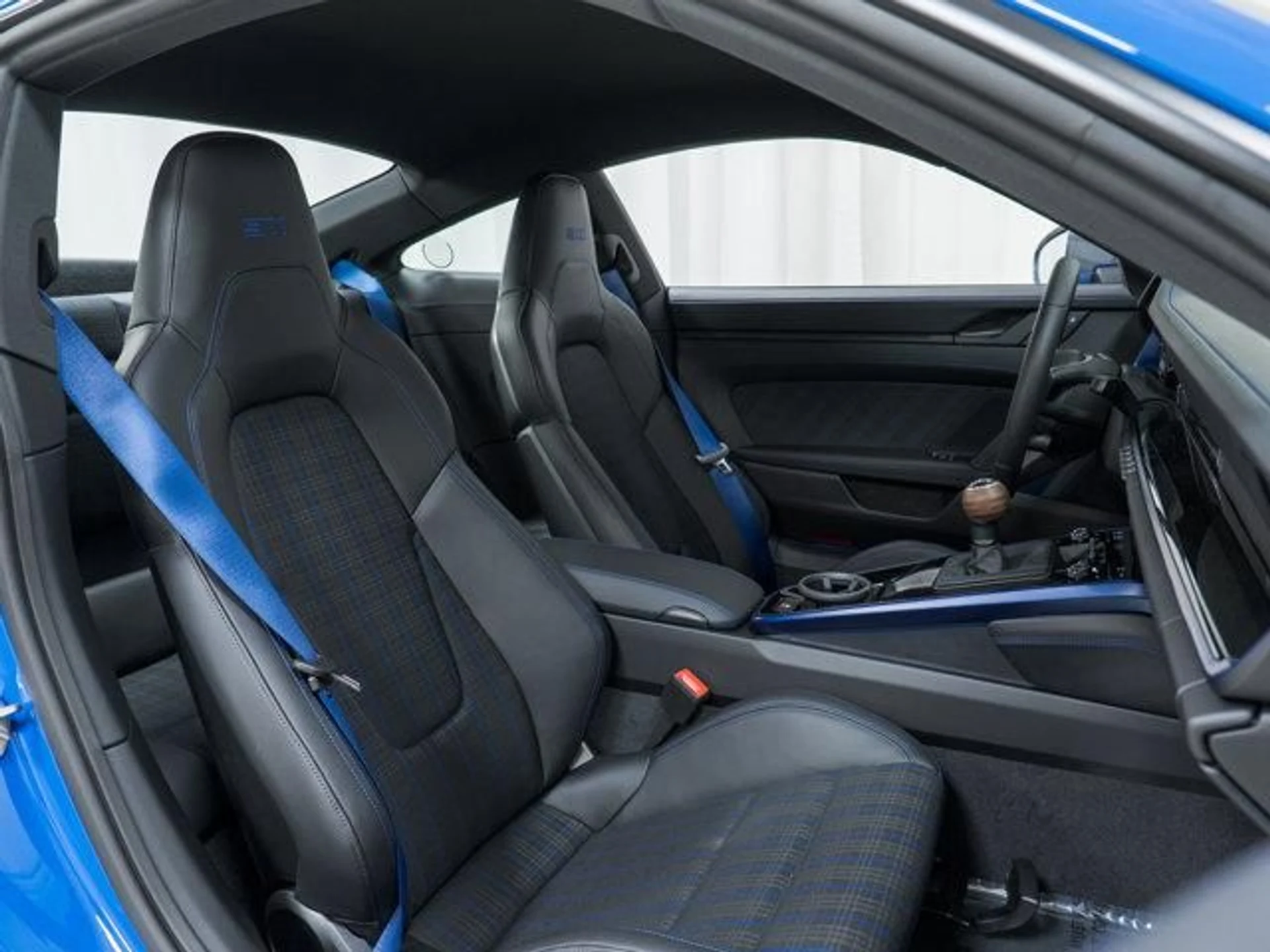 mph032_1454400239_4k_El4_XE_2_Ie_4ov5_A_Xdxu7_Ypcn_Lg_81c2bfa2ee