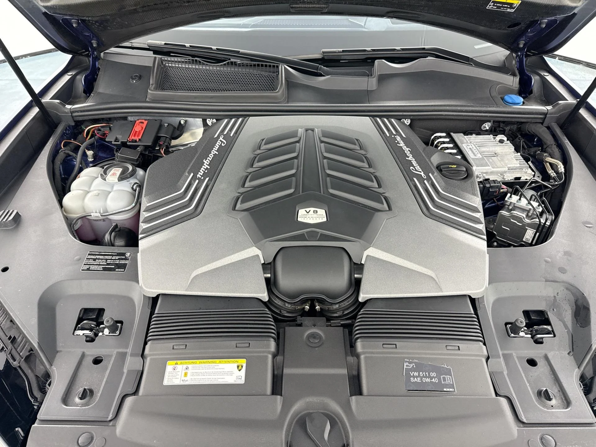 mph032_1455016549_Used_2024_Lamborghini_Urus_S_1784150920_c2dd9bf283