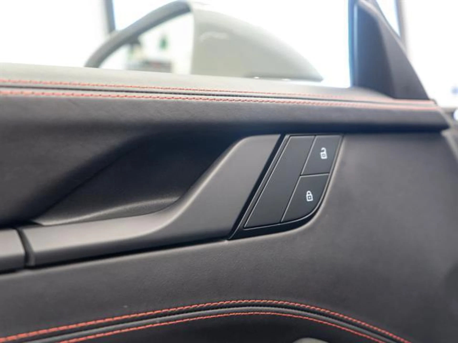 mph032_1455670514_0o_Nv_Yw3_CT_Bz_Ij_Wbvm0_A_0_Bai_C_o_3e3783e824