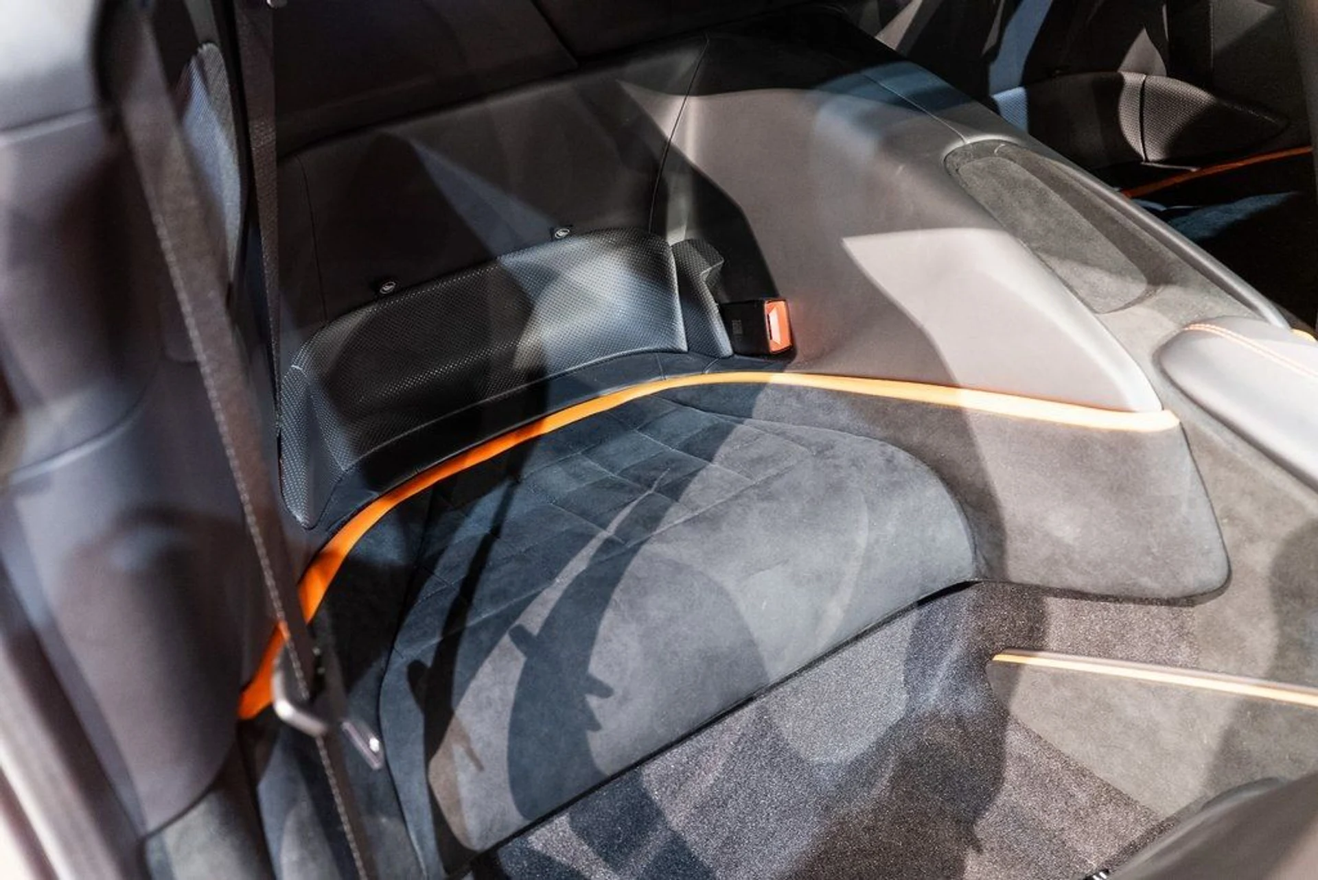 mph032_145965039_d18819a98958188d839ce0099daacc95_d5b56754dc