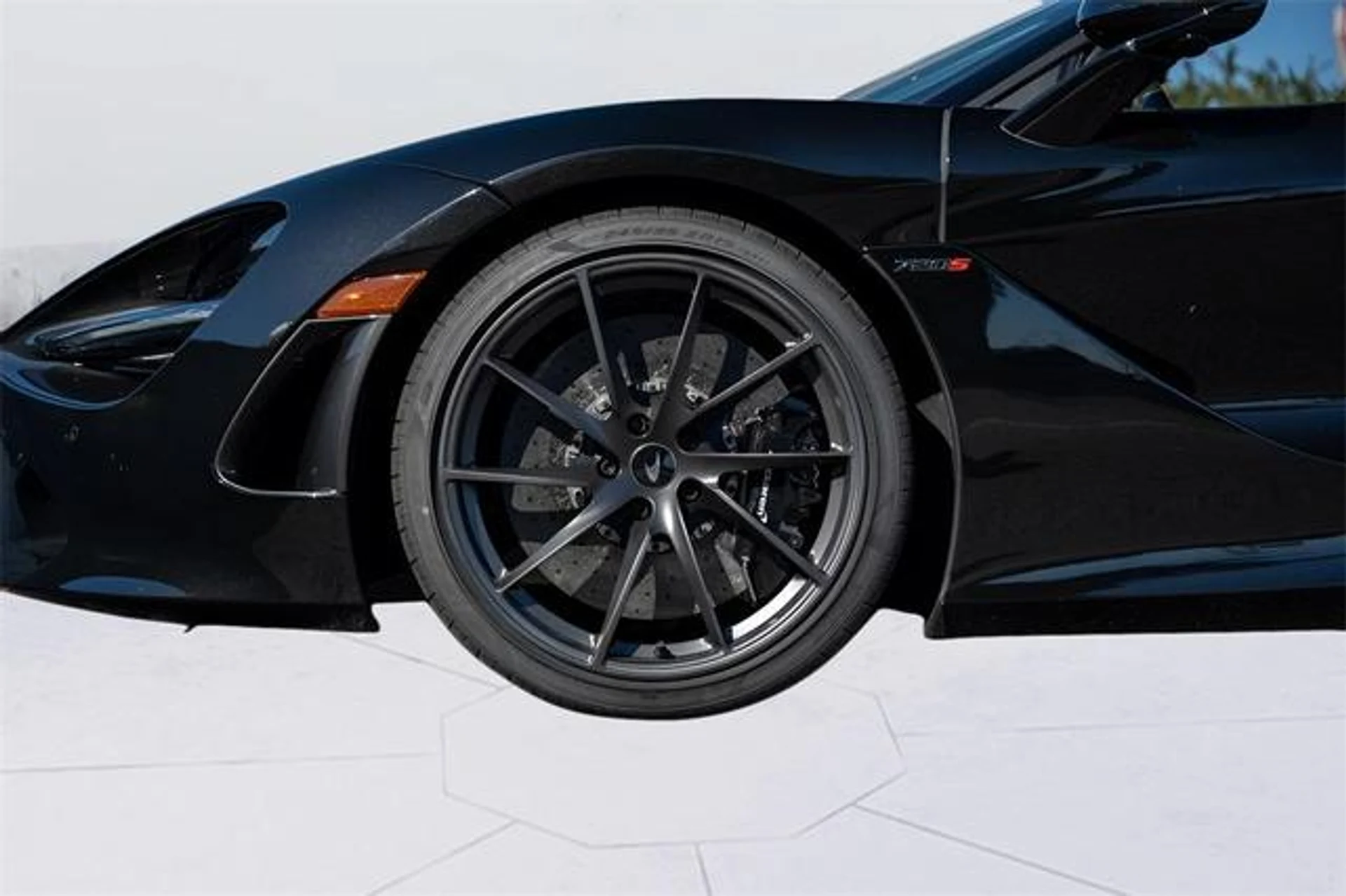 mph032_146241578_6v_m_WPM_Wmj_Pv4bzf2_G_Af_Uqn_H24_Y_6f545a8ae8