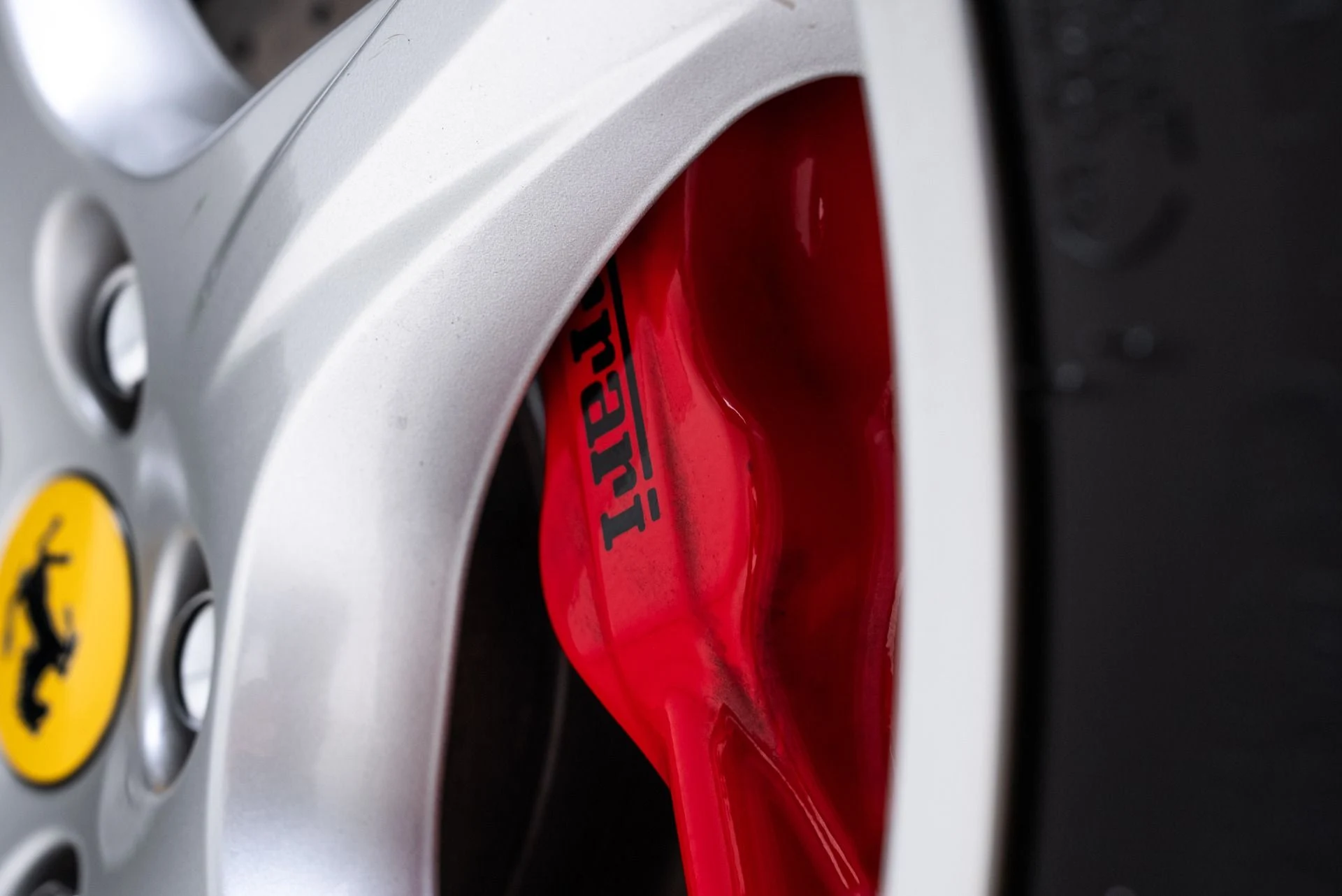 mph032_1464018223_Used_2005_Ferrari_612_Scaglietti_1774650455_a1bda7ceb3