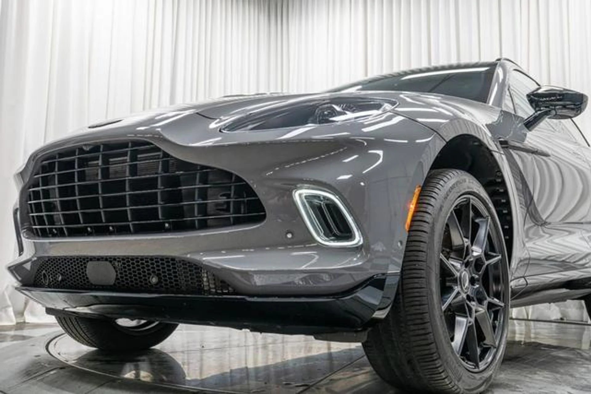 mph032_1466912364_QYM_Gq_xpc8_M2_Bib_GY_Tr_Zkvf74o_d92cfbbd74