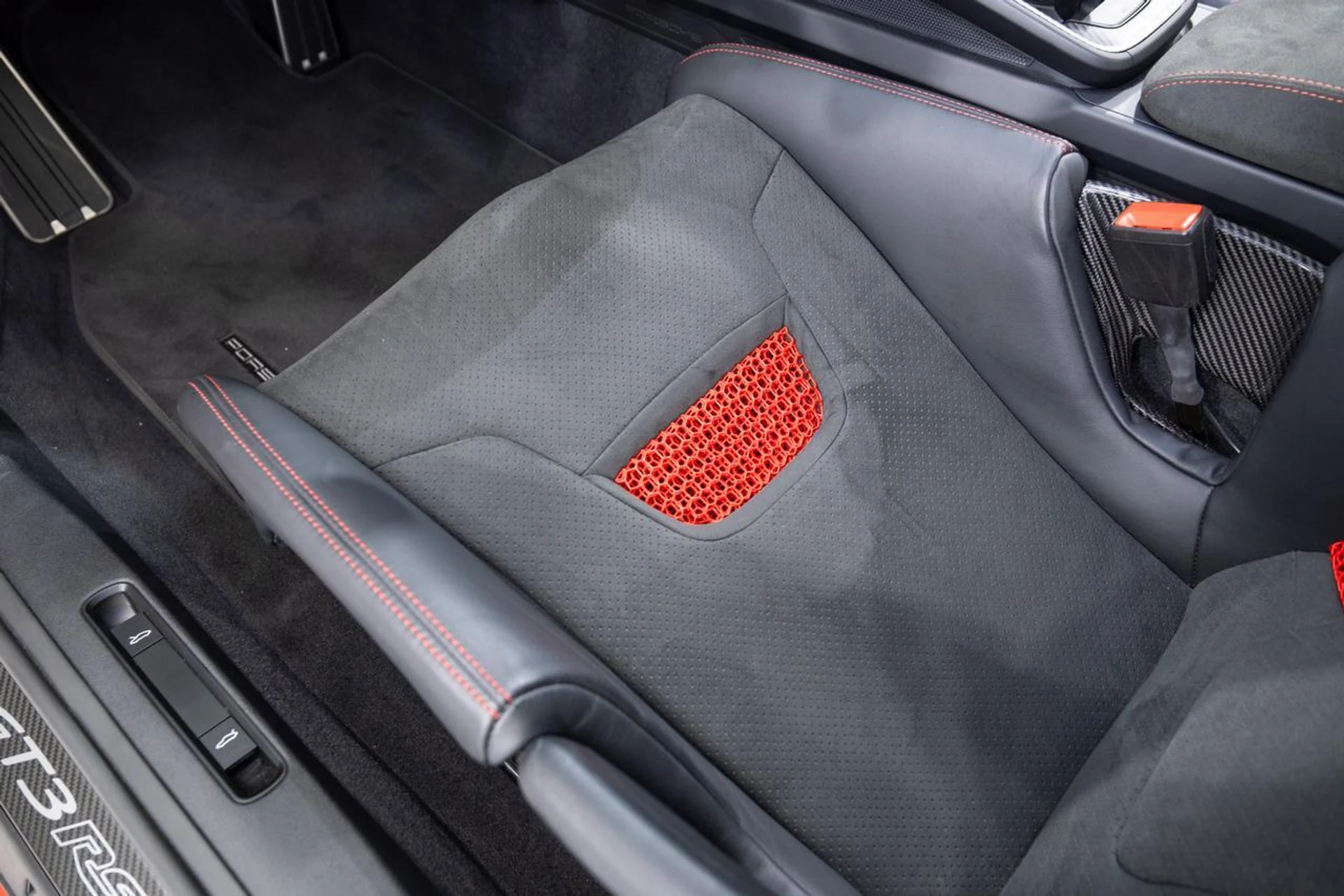 mph032_1490569984_e02b4043e221faa694471280f0224350_e9844e0904