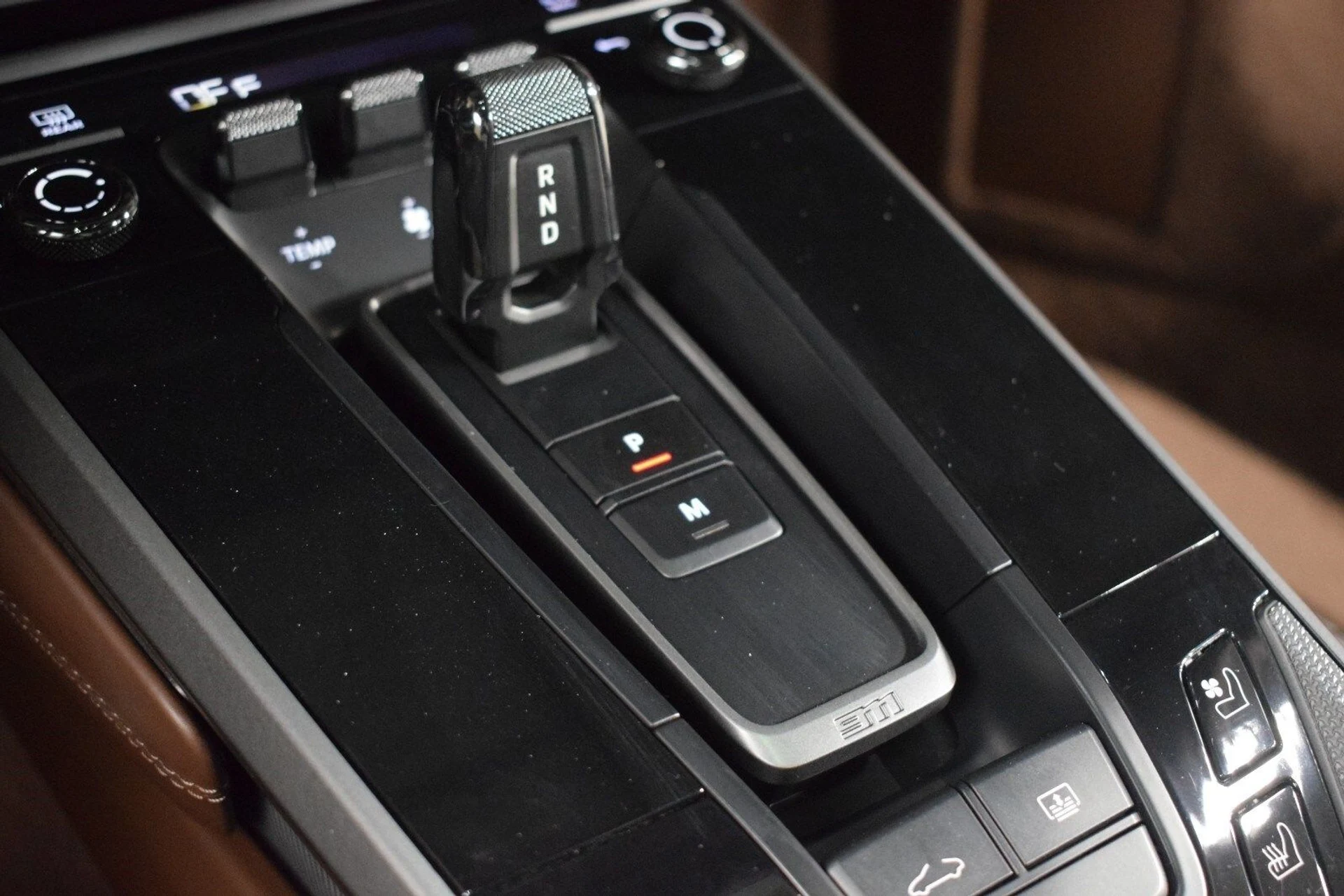 mph032_149569778_b82e881a8bfab9268589e0fccf0200dex_39be46b1fd