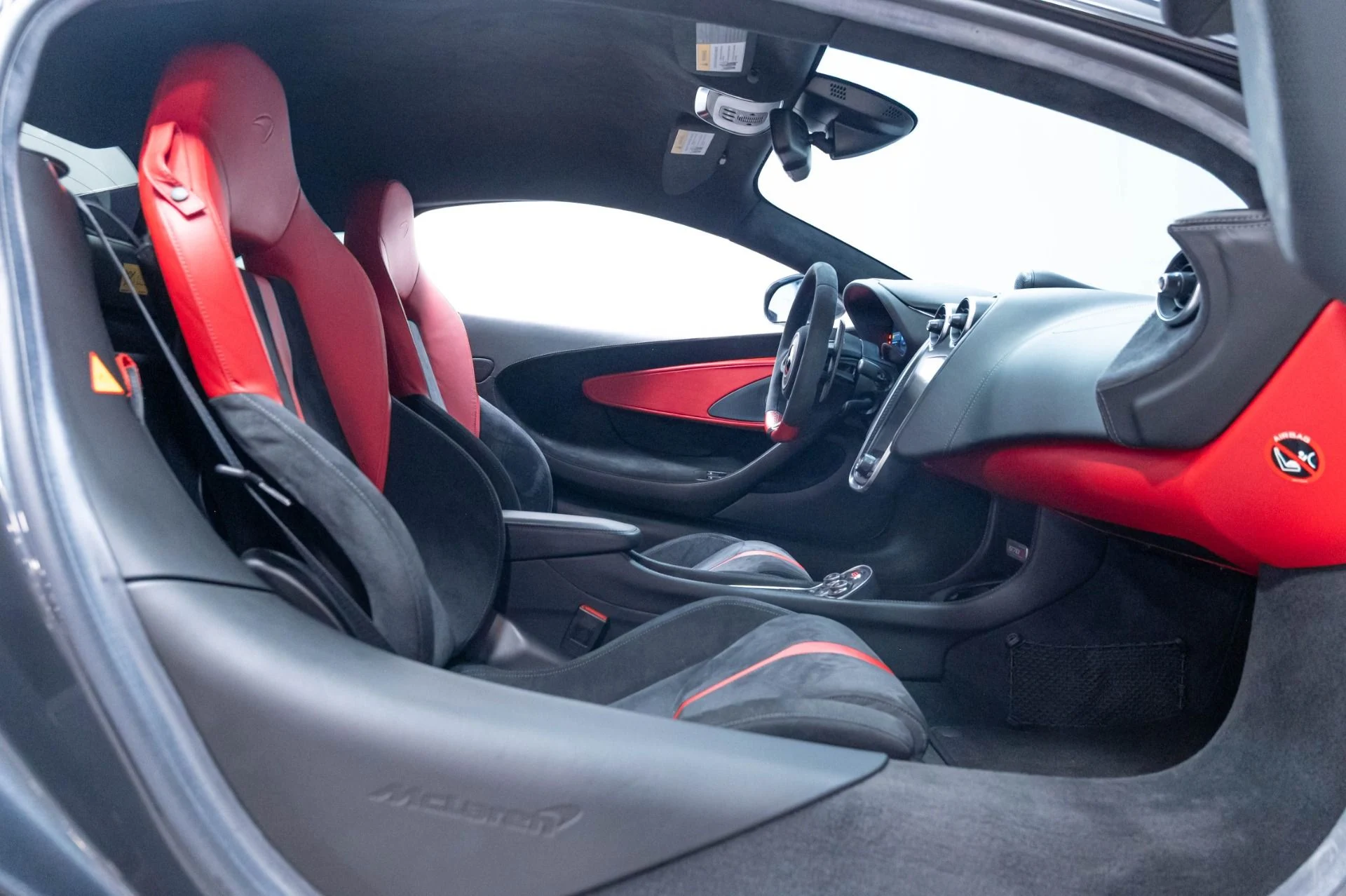 mph032_1500184770_Used_2019_Mc_Laren_570_S_1783628285_28fa1f6f29