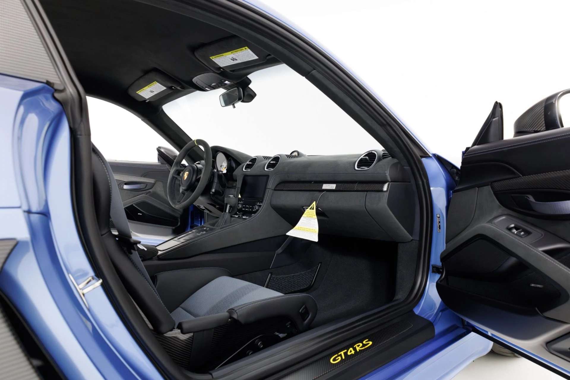mph032_1528427570_Used_2023_Porsche_718_Cayman_GT_4_RS_1780679138_5778186f92