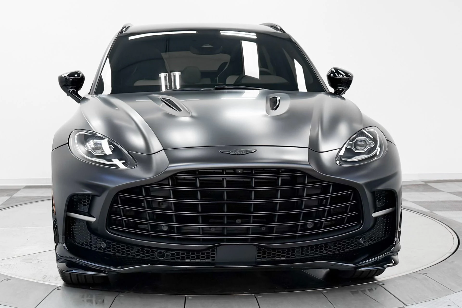 mph032_1537334543_Used_2025_Aston_Martin_DBX_707_23_Inch_Wheels_Matte_Paint_Protection_Film_697_Horsepower_1782413999_1b028a40e8