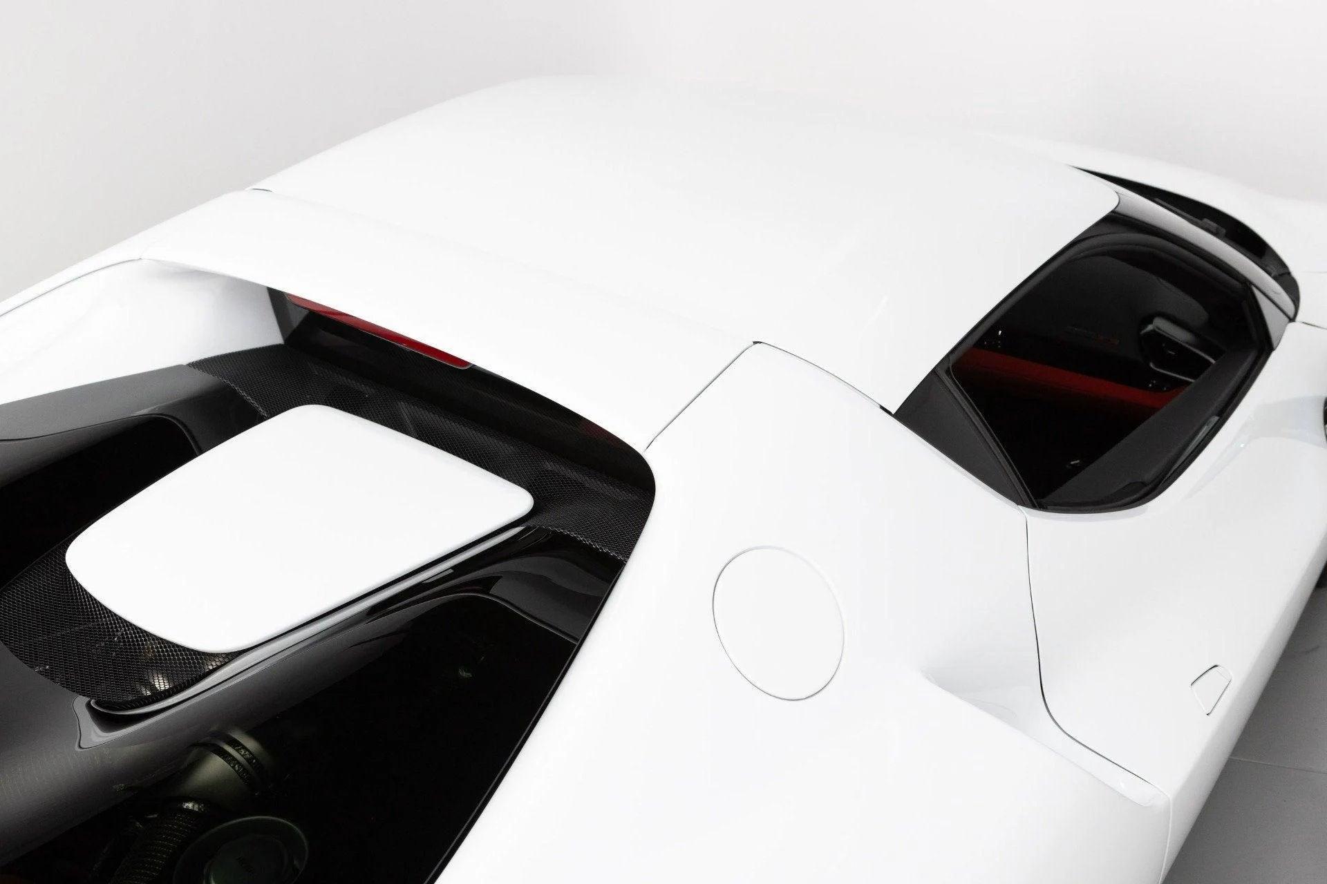 mph032_1538858942_Used_2024_Ferrari_296_GTB_1777368289_19b898dc8d