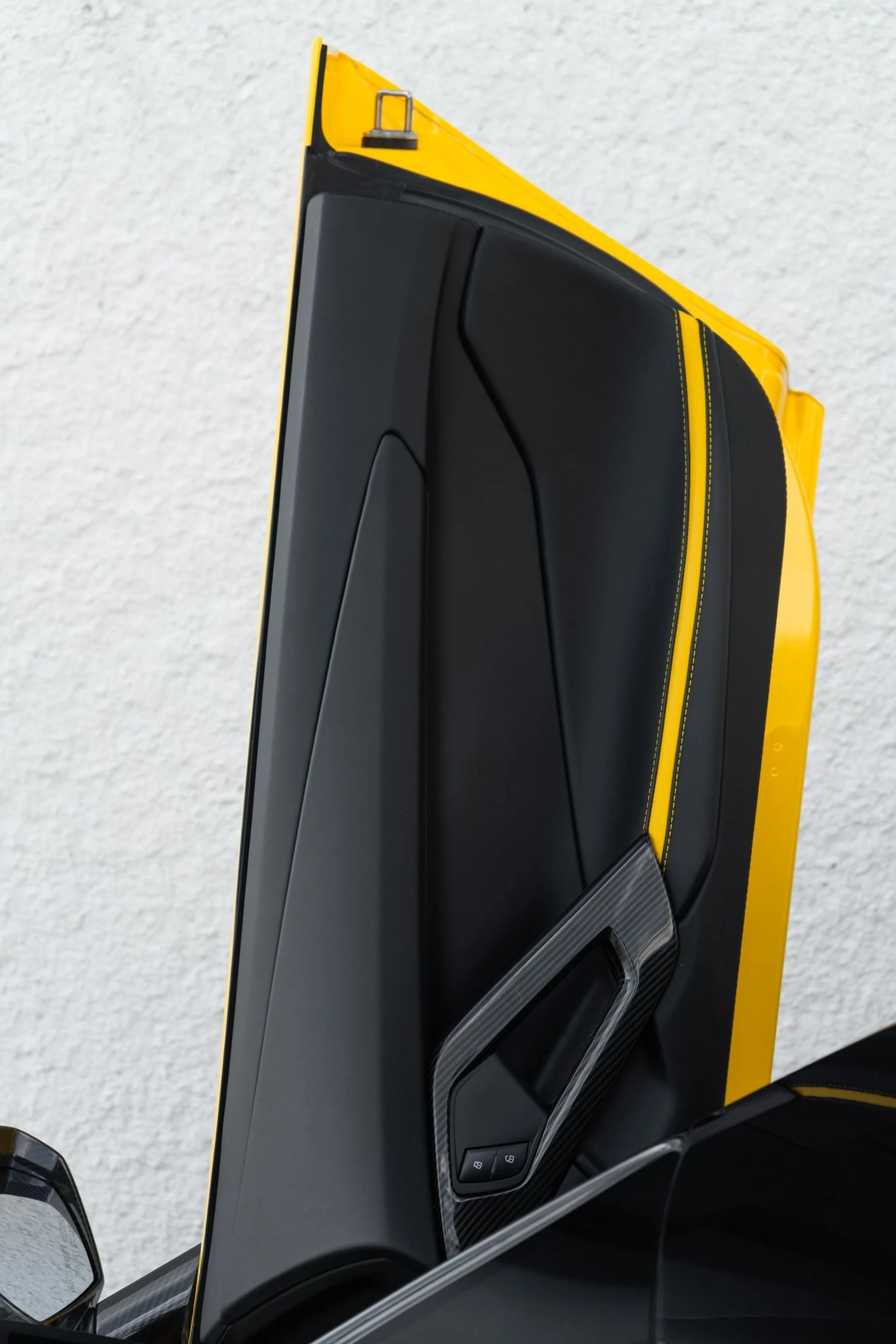 mph032_1547195504_Used_2018_Lamborghini_Aventador_S_LP_740_4_S_1761083362_60c0abd6d8