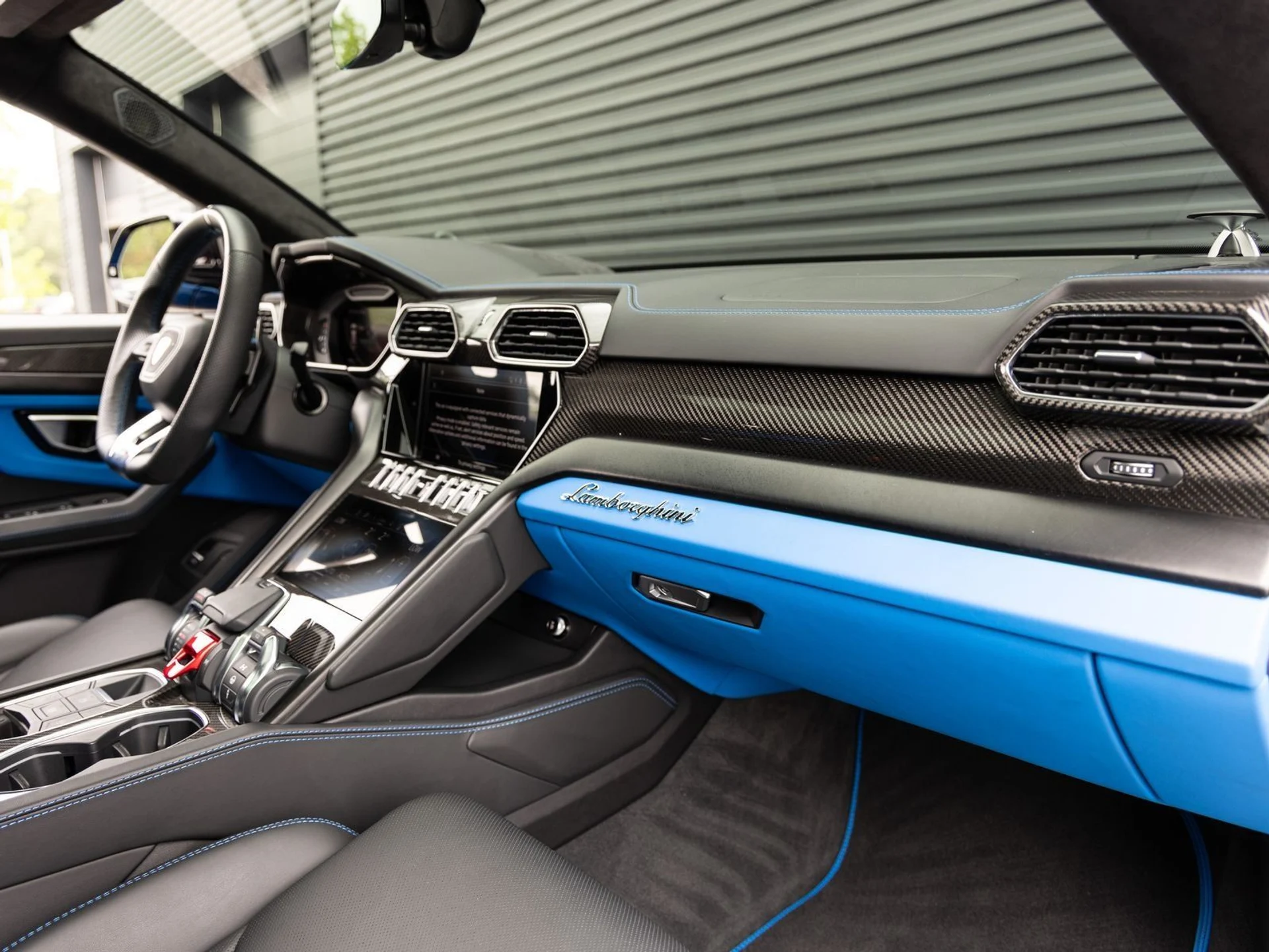 mph032_1553861224_33_4fa2603fbf