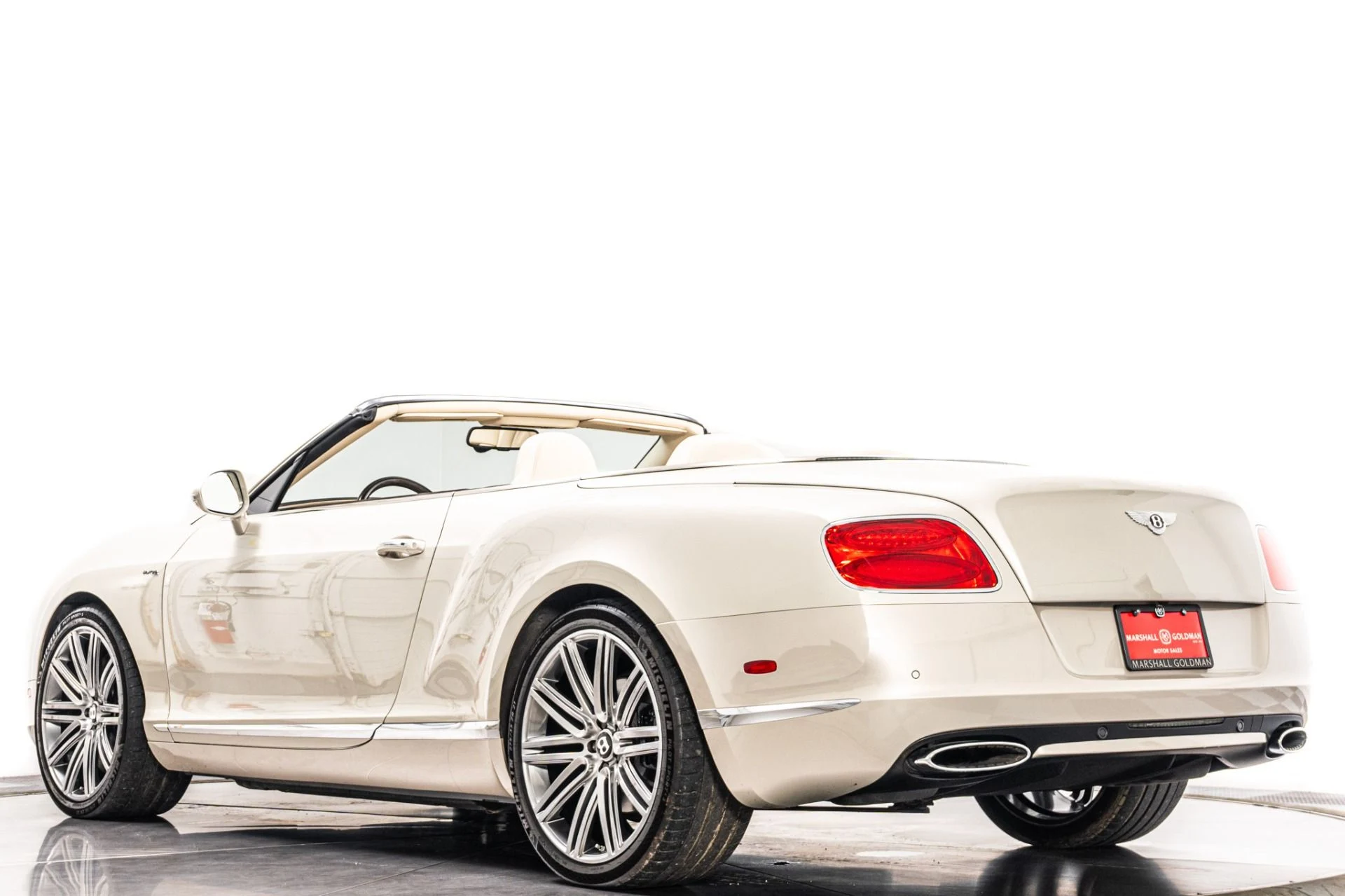 mph032_1564018182_Used_2014_Bentley_Continental_GTC_Speed_Low_Miles_Extended_Veneers_Classic_Color_Combination_1785352164_7bf218cc5c