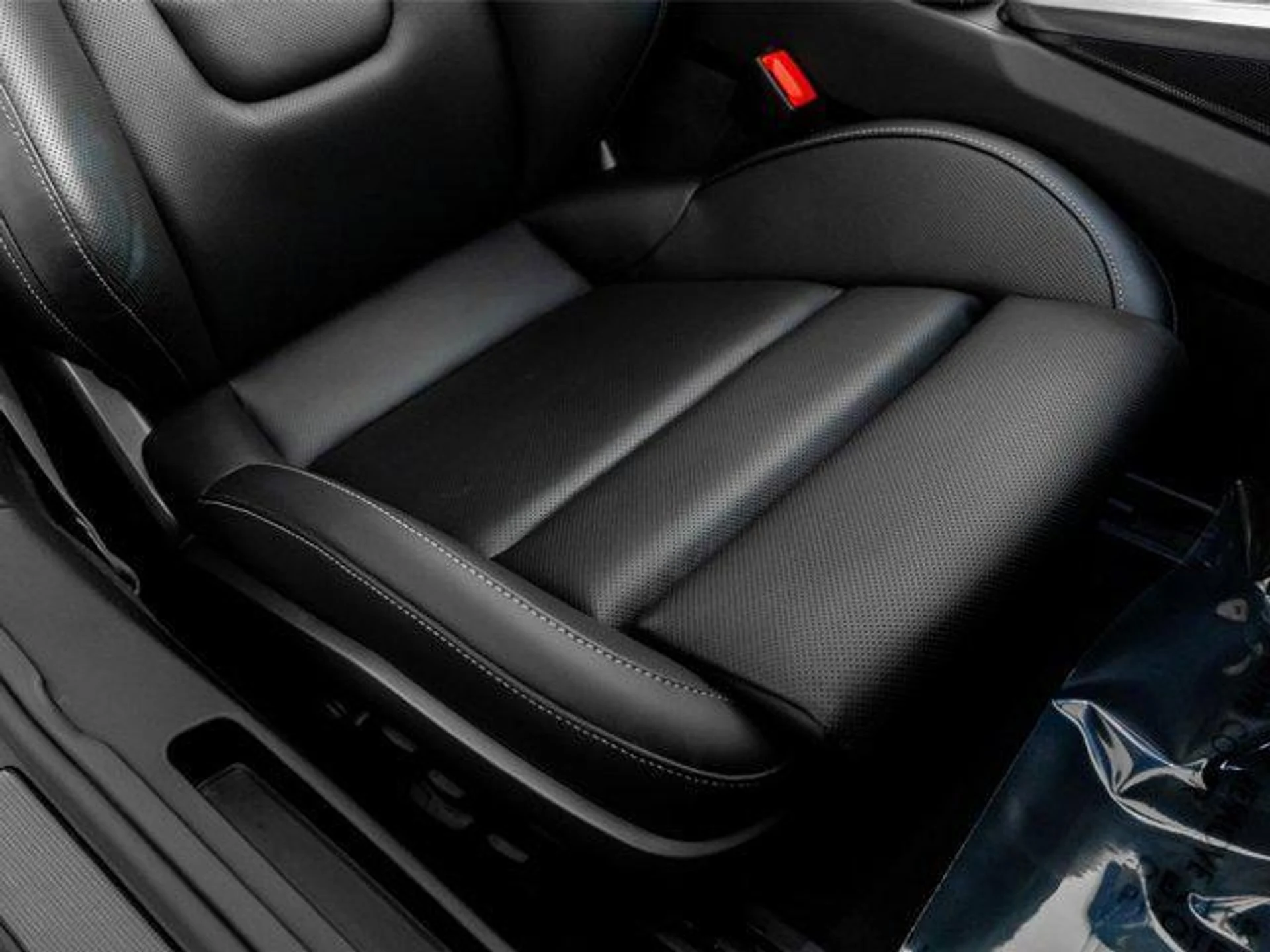 mph032_1567199227_Ekl29_PFSL_12_O_Dczhy_DM_La0b_RFBE_780ddea7a1