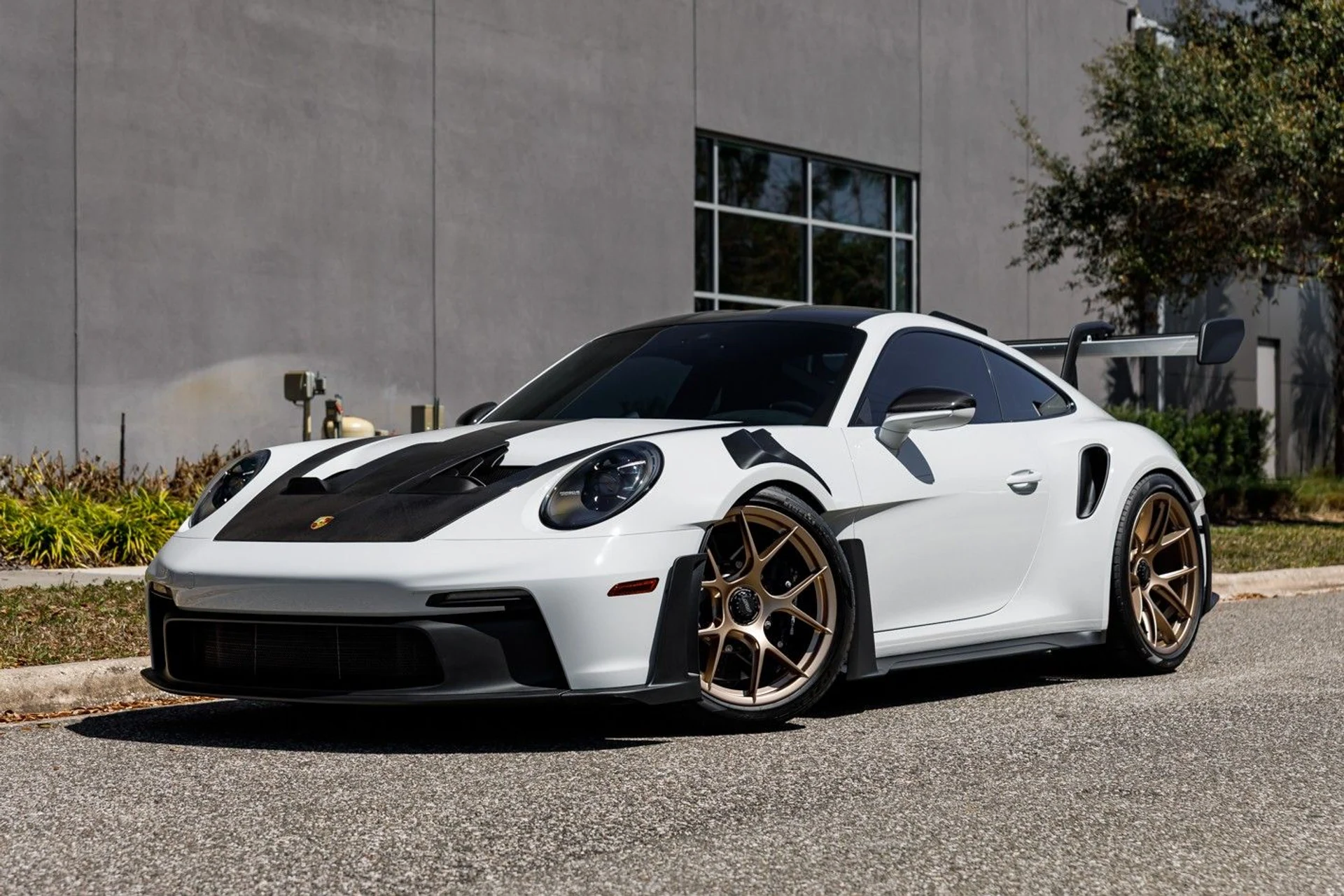 mph032_1568110389_645_p33_l_63b62ea561