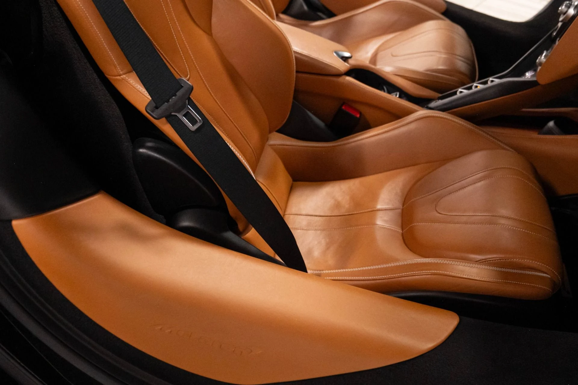 mph032_1574460436_Used_2020_Mc_Laren_720_S_Luxury_1783466432_461c71f4af