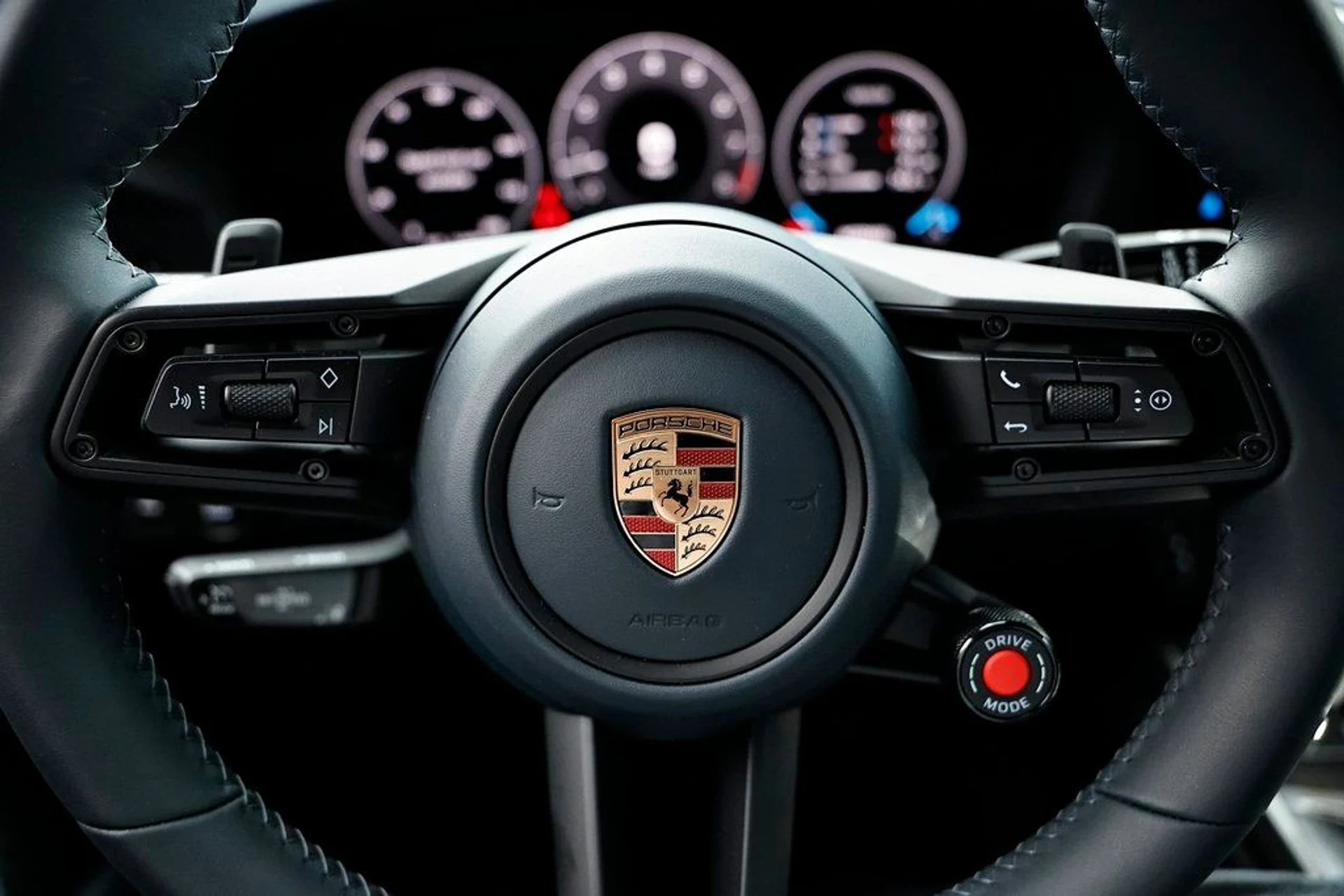 mph032_1577798398_4f965be7760ca5a888ef31f98efb4db1_0273a01c20