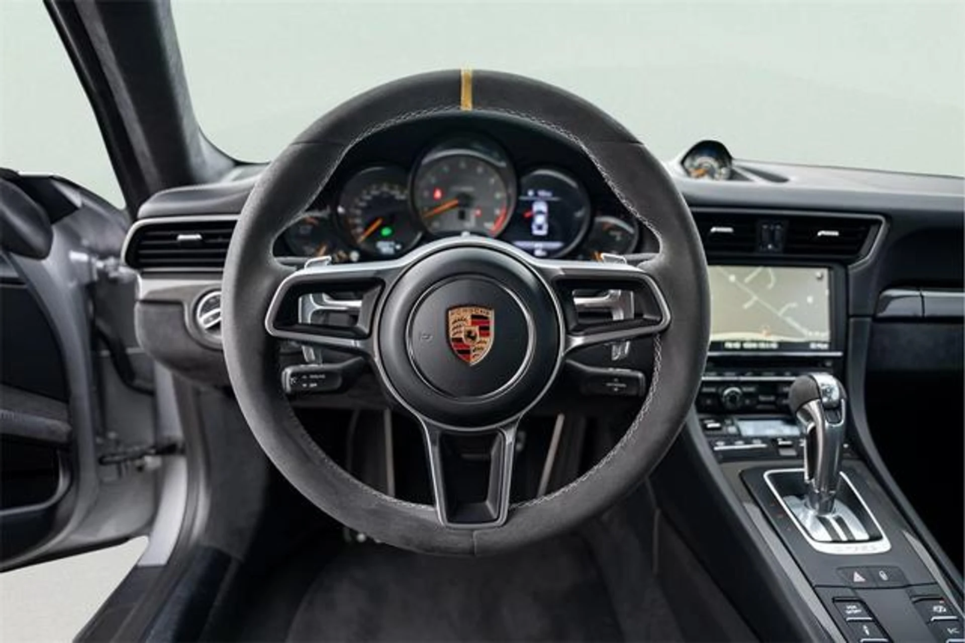 mph032_1588702361_f_Ab8_H_Qv2_R_Zp6tvk_Hyo1_M6_XJRI_s_912e594d8d