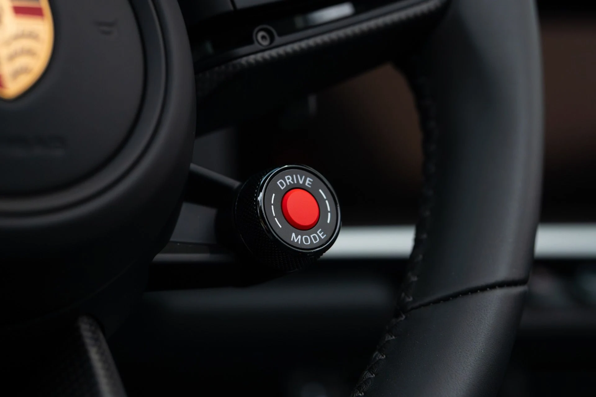 mph032_1610767020_Used_2025_Porsche_911_Targa_4_GTS_1769107430_81cbbe0553