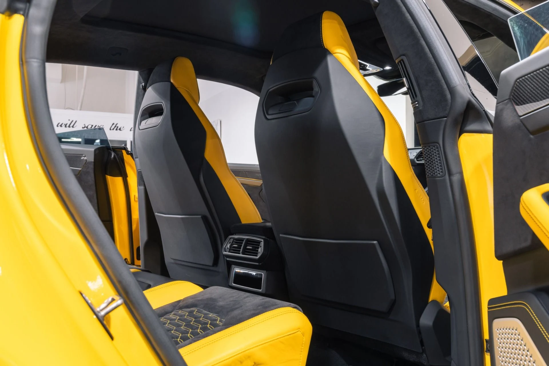mph032_1622978530_Used_2021_Lamborghini_Urus_Pearl_Capsule_w_FULL_RYFT_Exhaust_1771450400_62eebecd93