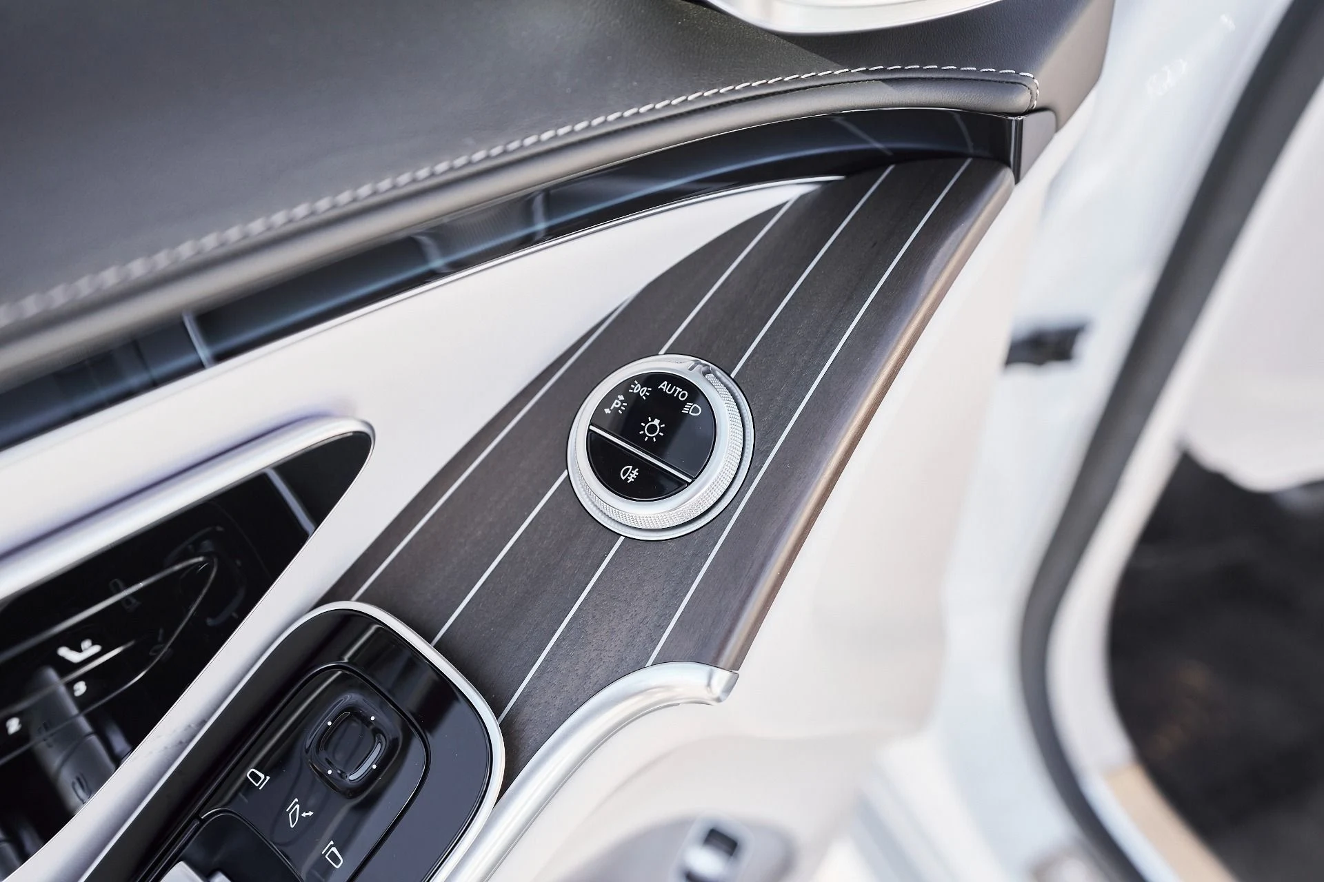 mph032_1624738686_Used_2025_Mercedes_Benz_S_Class_Maybach_S_680_1761611089_f1d6f518eb