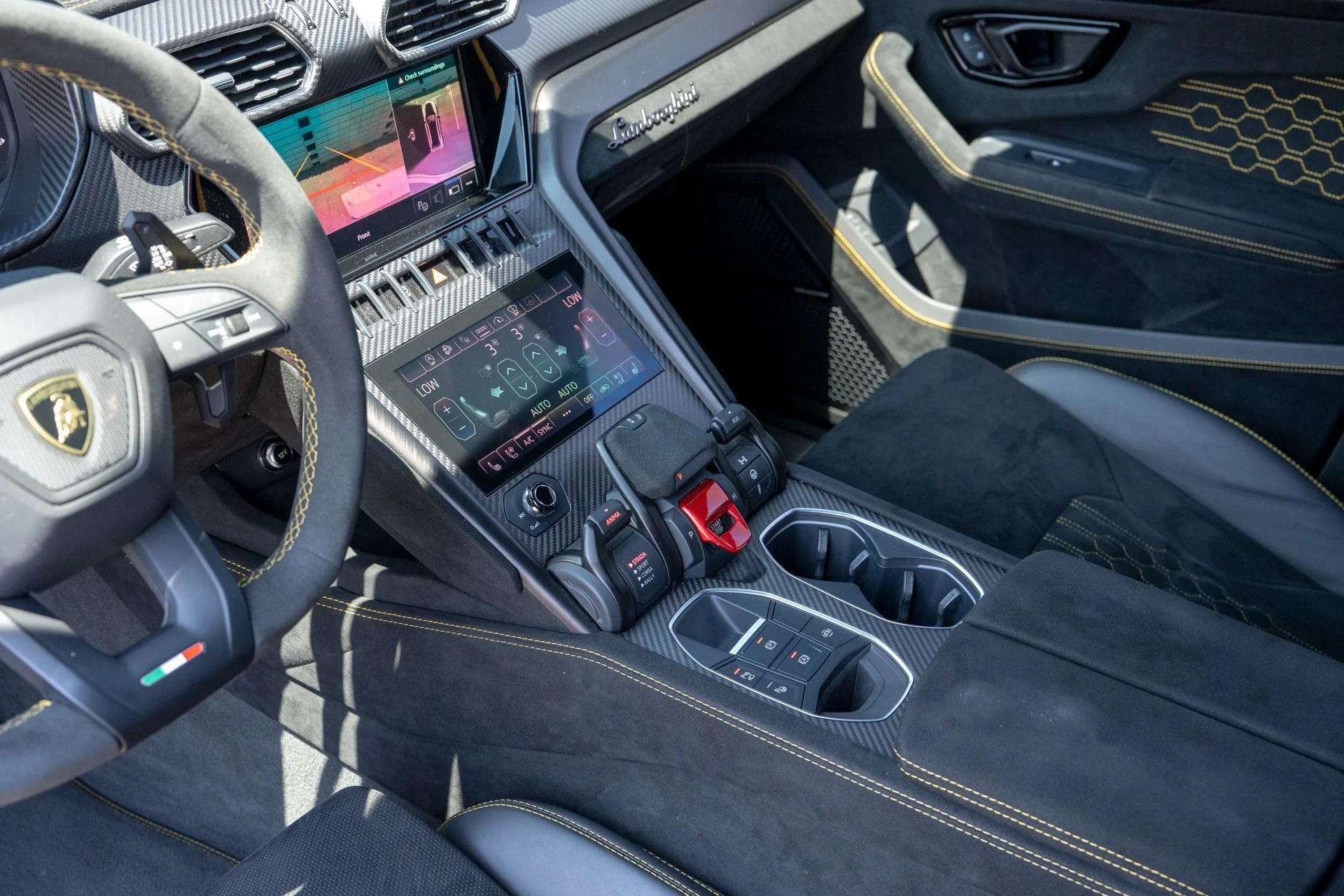 mph032_1629479547_Used_2023_Lamborghini_Urus_Performante_1754671728_d817232c58