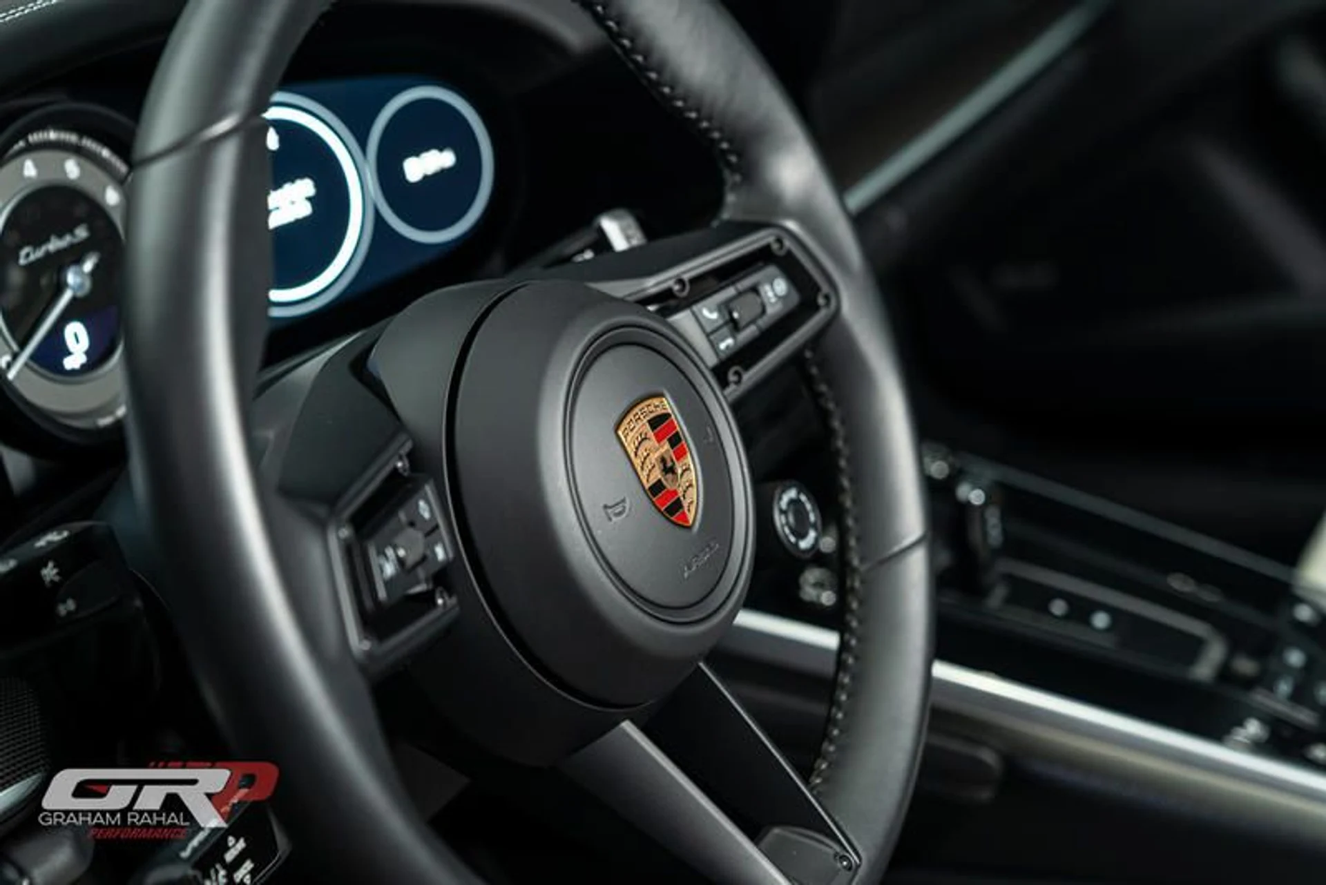 mph032_164016394_9_B08846_D_8_E10_40_F4_ACFC_08888372_C799_486d0021d2