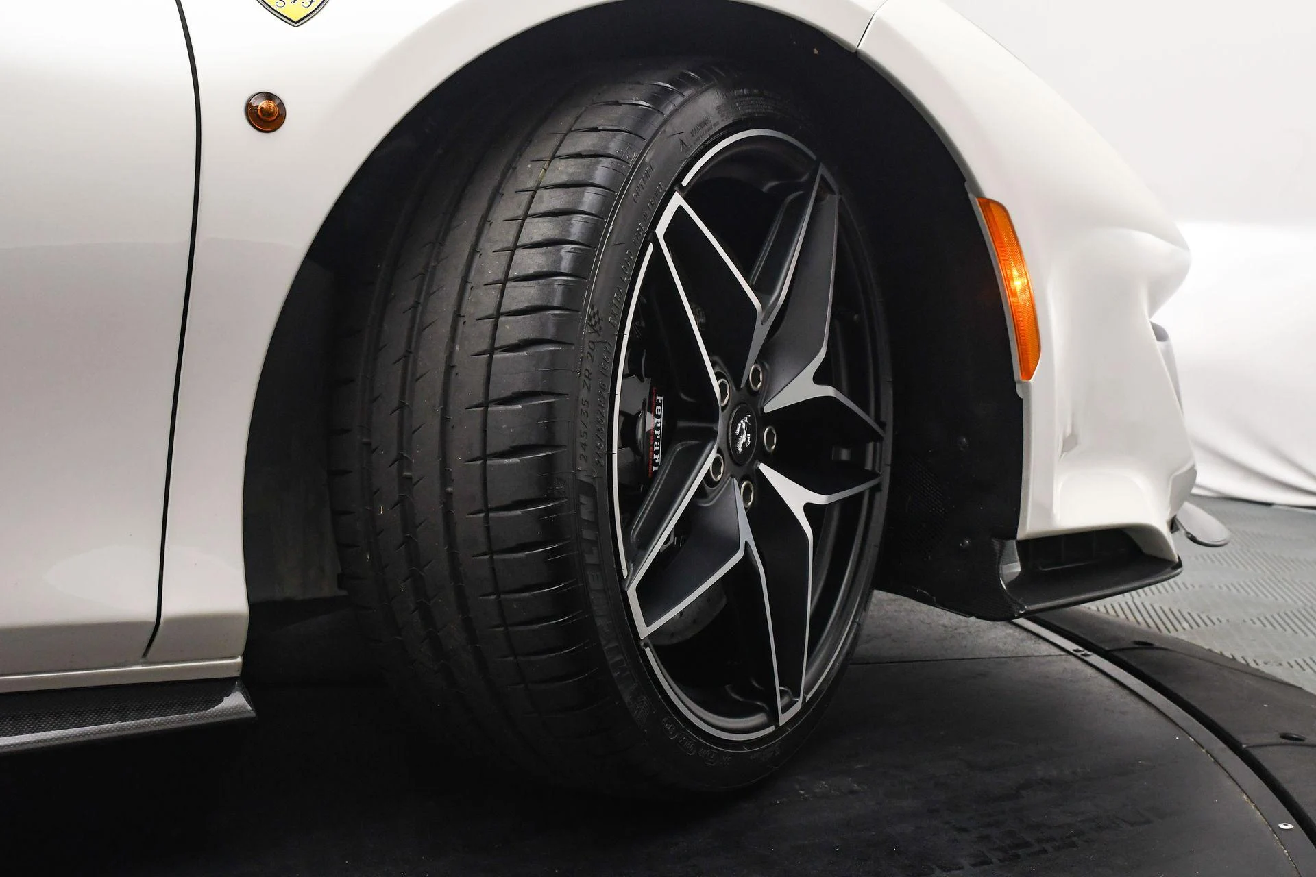 mph032_1641597265_Used_2020_Ferrari_488_Pista_Base_1757455520_bf013c5fdb