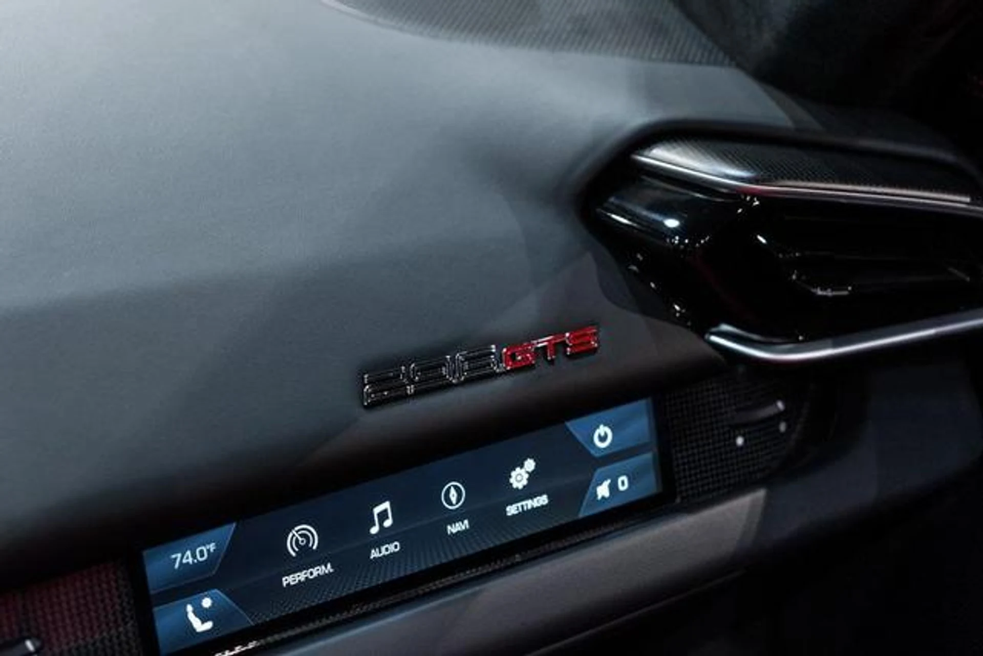 mph032_1661592905_H_Ja93_DD_Kuq_T63_i_CNY_Nc2_MQG_Eow_0a57ef8c83