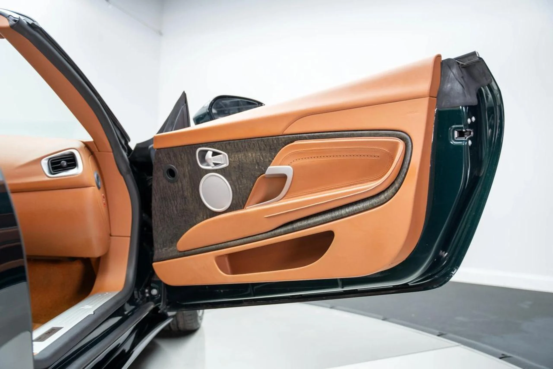 mph032_1676944374_57c64f0d3f9997d132521ce74acdf5c6_965adaa56b