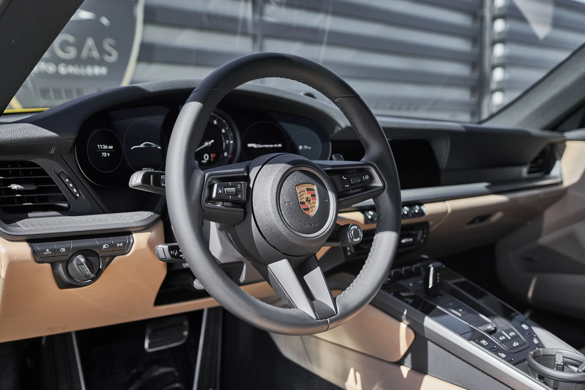 mph032_1685634436_Used_2022_Porsche_911_Carrera_4_S_1761081953_0ee9963191