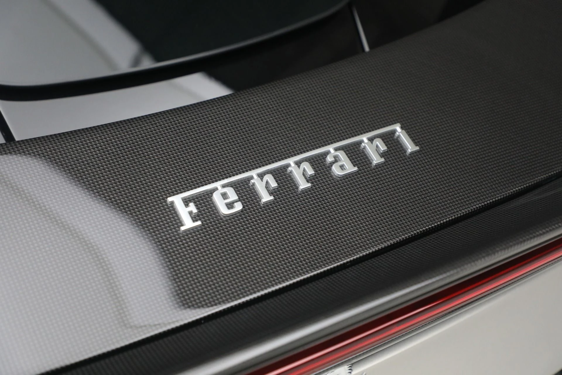 mph032_1690143849_Used_2023_Ferrari_SF_90_Spider_1774121460_672880137d