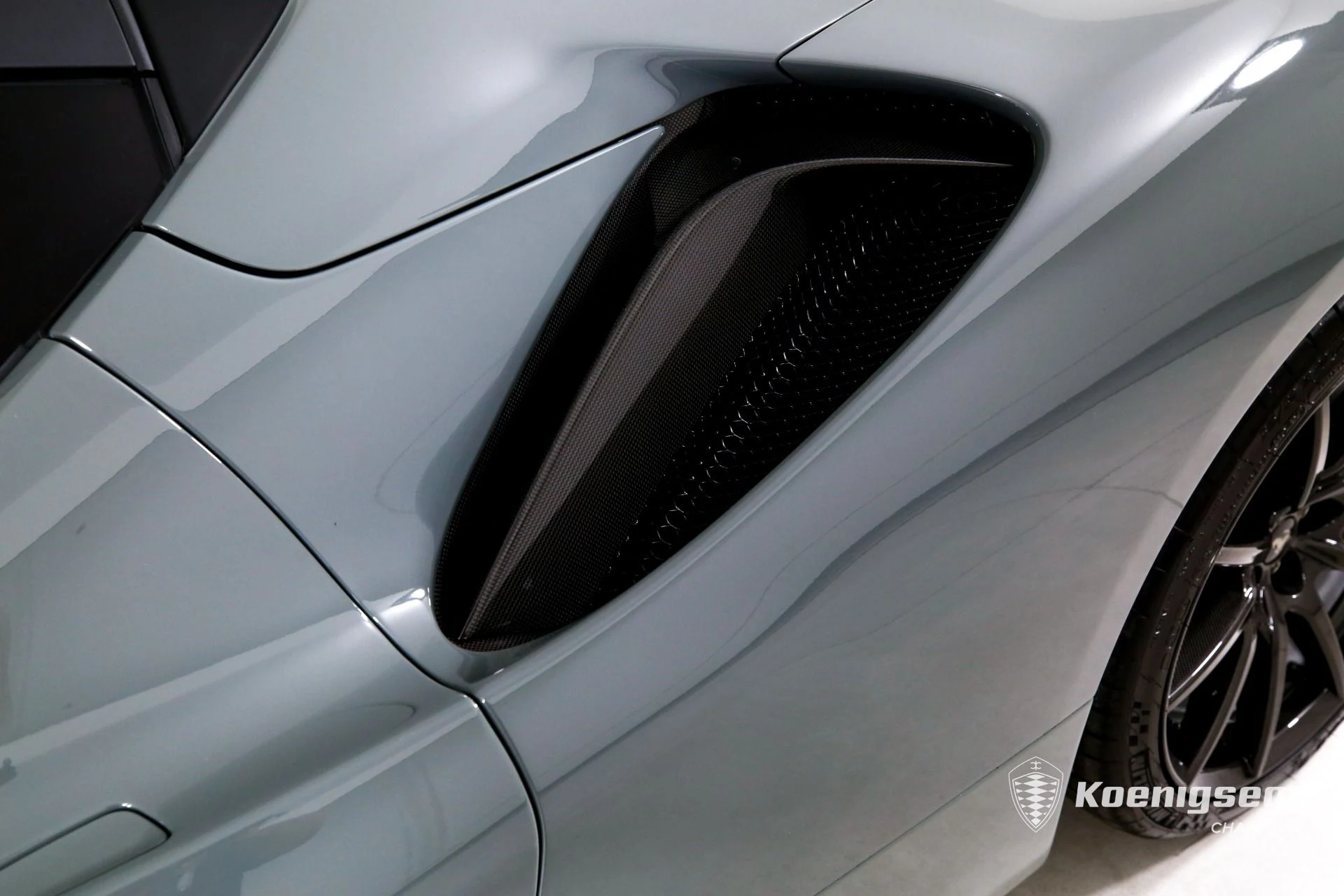 mph032_1721375721_Used_2024_Ferrari_SF_90_Spider_1774640583_e717515874