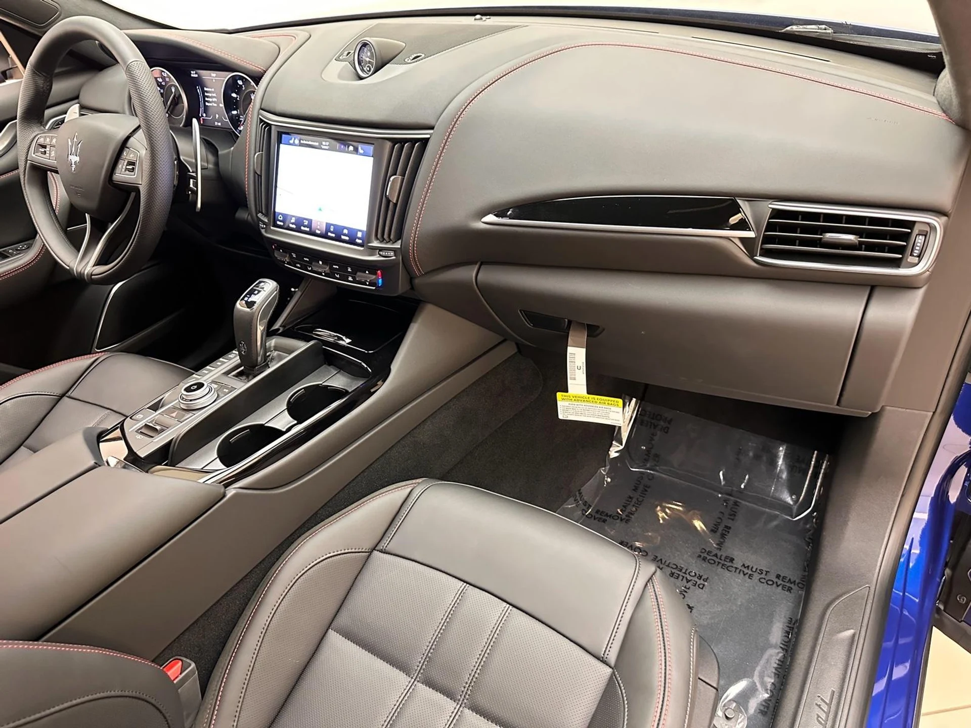 mph032_1736352745_New_2024_Maserati_Levante_GT_1753160764_8dcd96febf