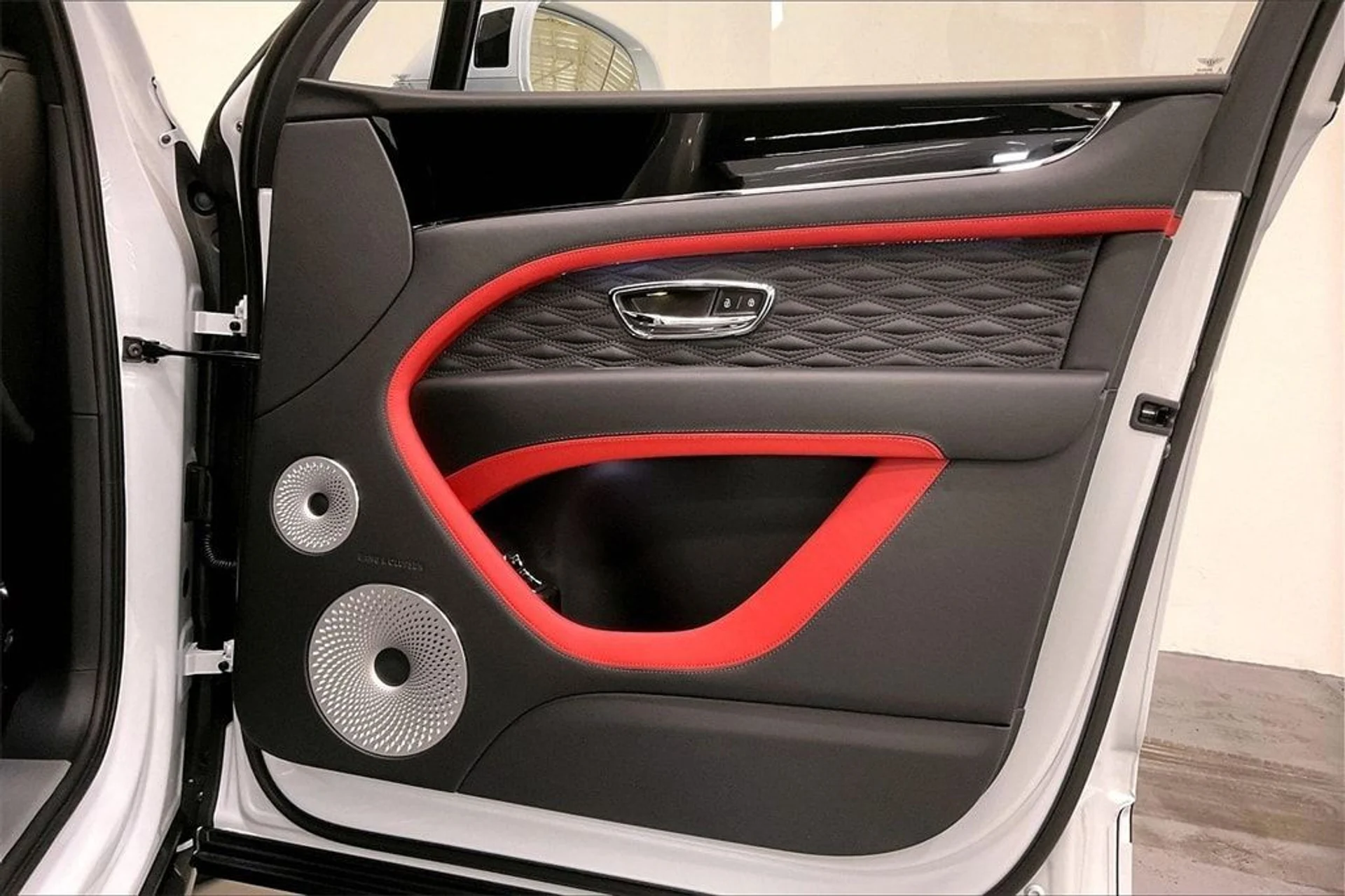 mph032_1737241895_3ee869b7e2812f1bfa29a76c5cac7132x_1c1b0c2292