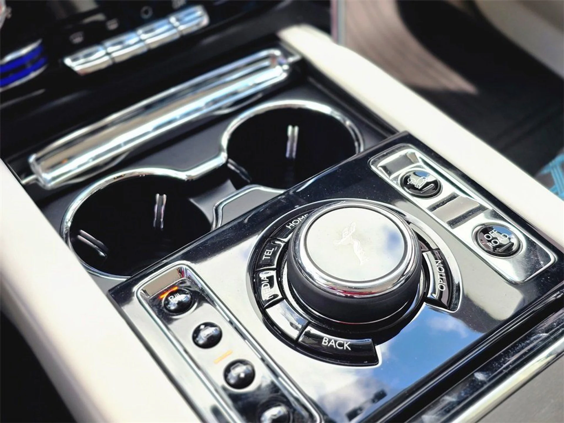 mph032_174275373_ad280f1579675a573711beec765bfd91_b7b122f29b