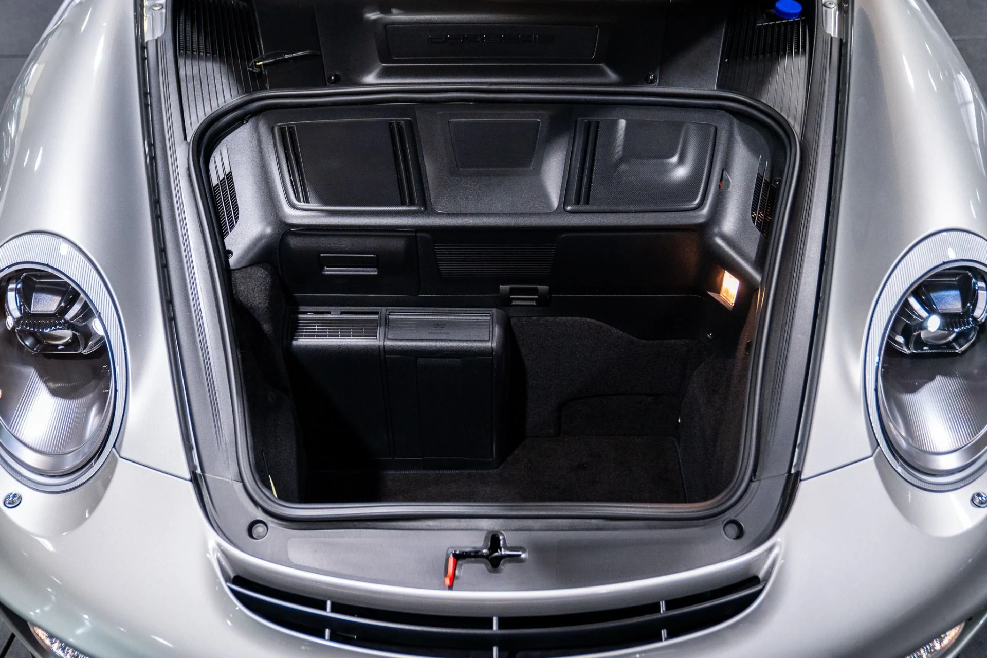 mph032_1746773632_Used_2008_Porsche_911_GT_2_1770188897_a83f63ba5a