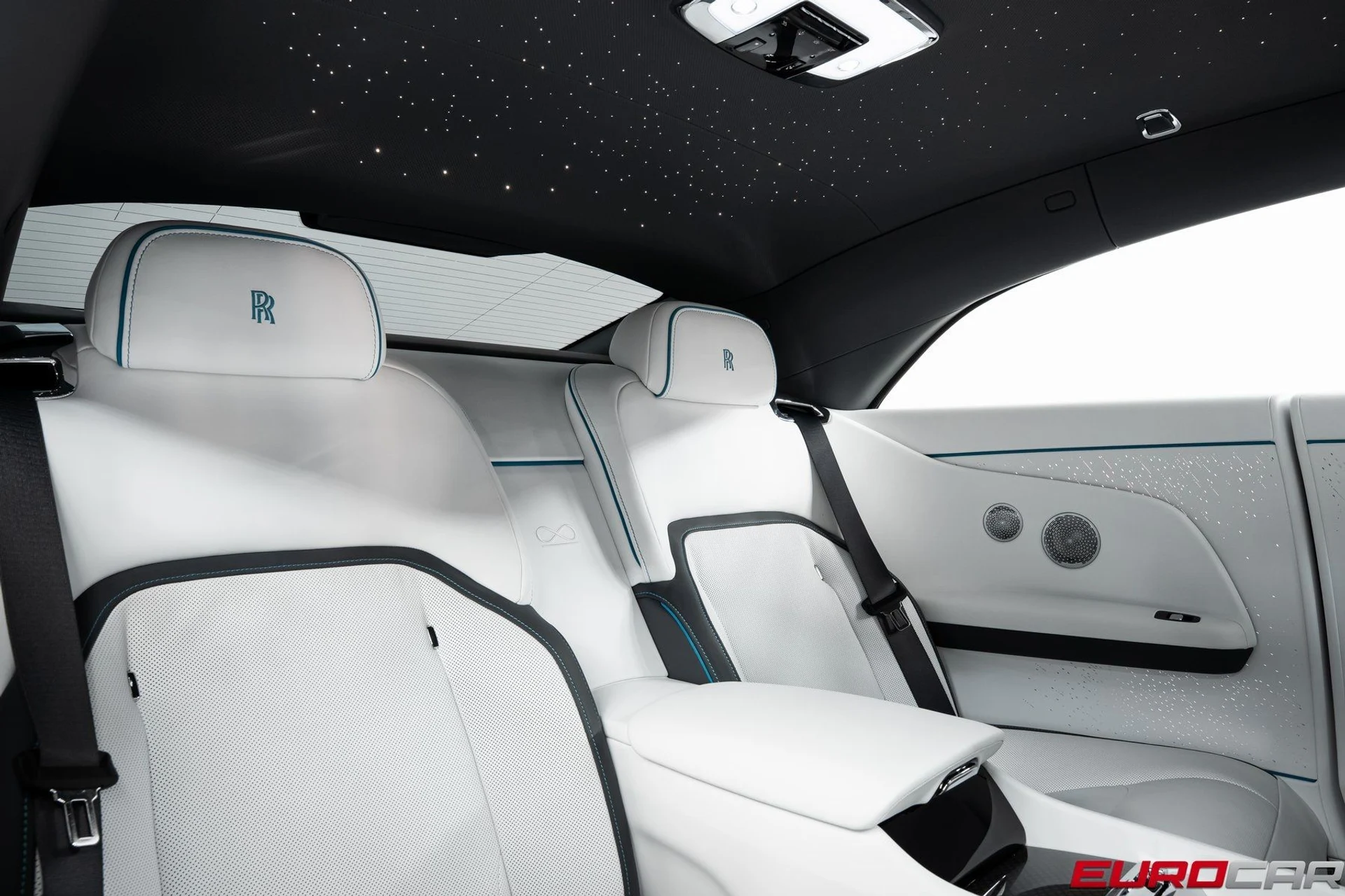 mph032_175271012_image_33_f8f76bd3b3