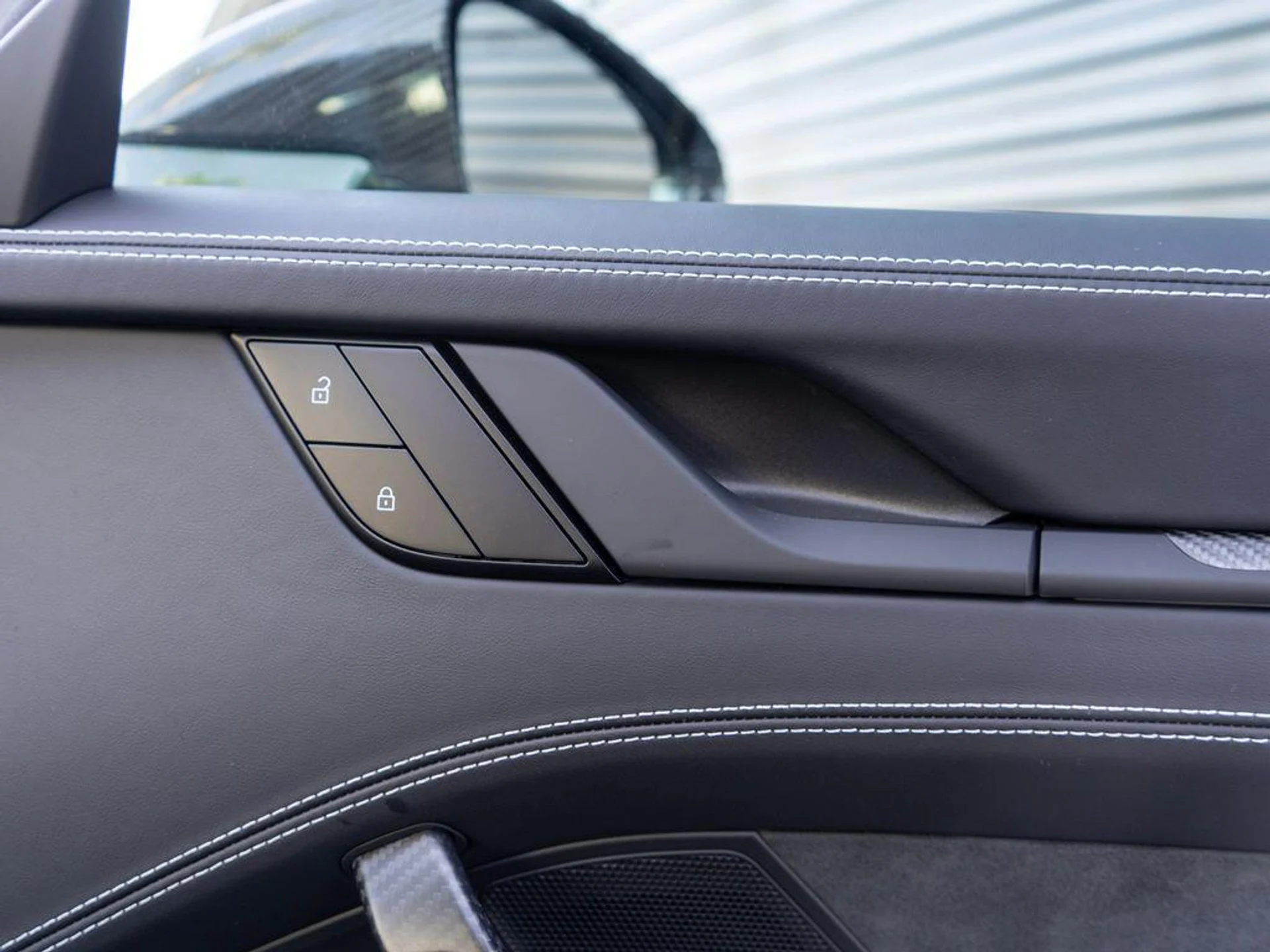 mph032_1765333024_EI_Xe_CMYE_Vrs18_W_Jzzgv_Vqz9_Tw_No_49bd65bb89