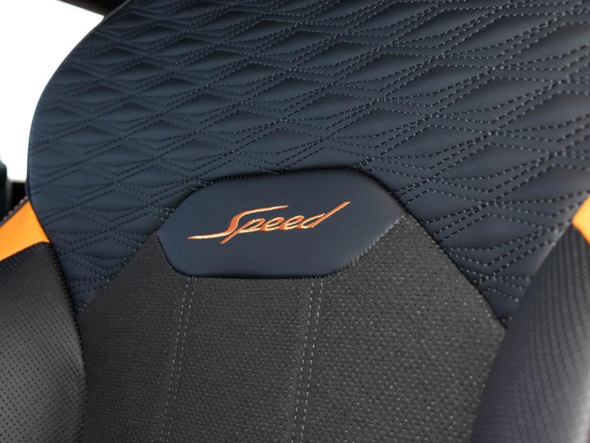 mph032_1766207141_480276648_69384759b4572ce7810abc0d_1e4a16c756