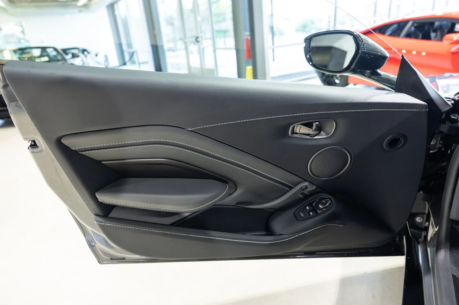 mph032_177801783_Tg_072dcc1998