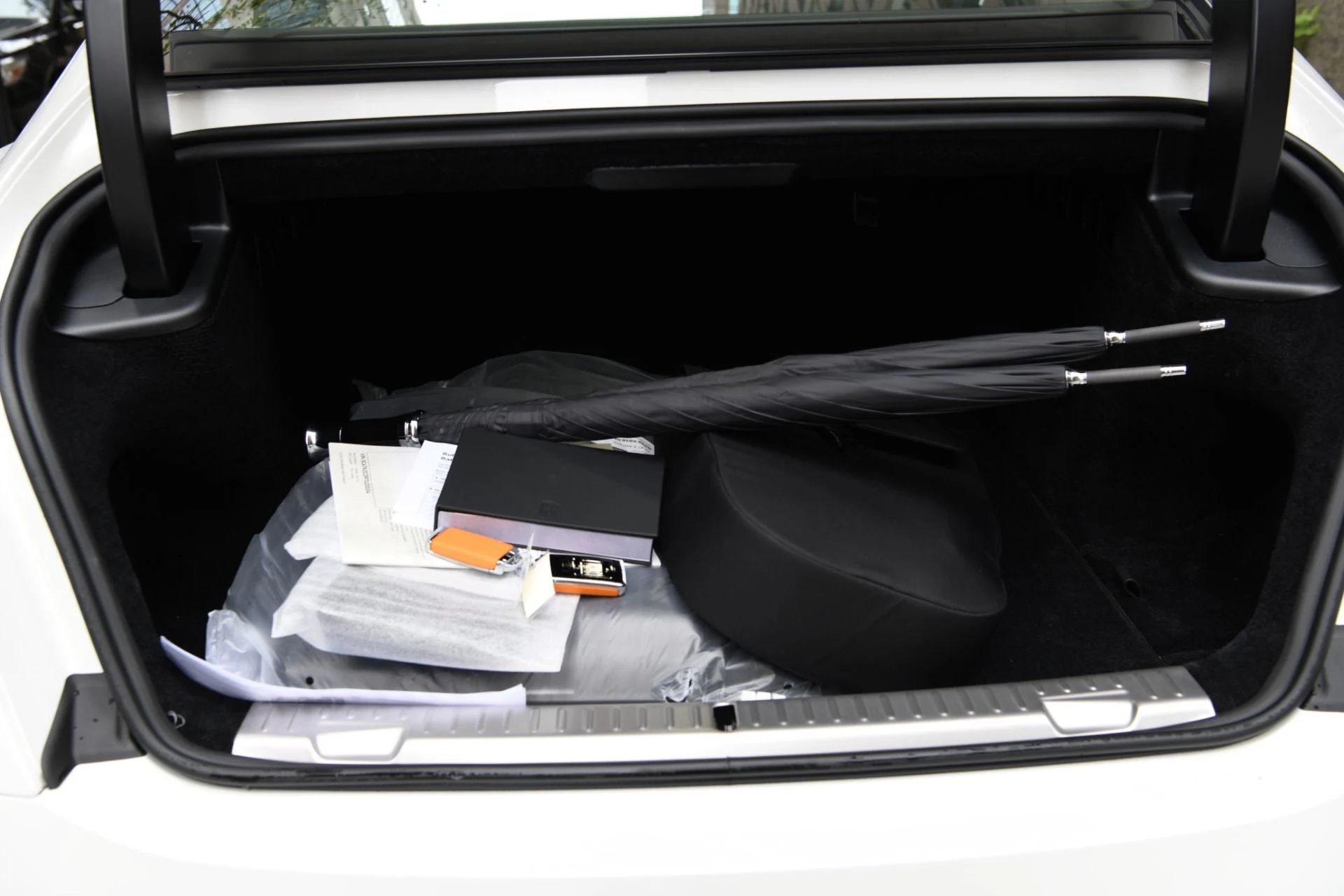 mph032_1791440332_11986_p34_l_e489859e22