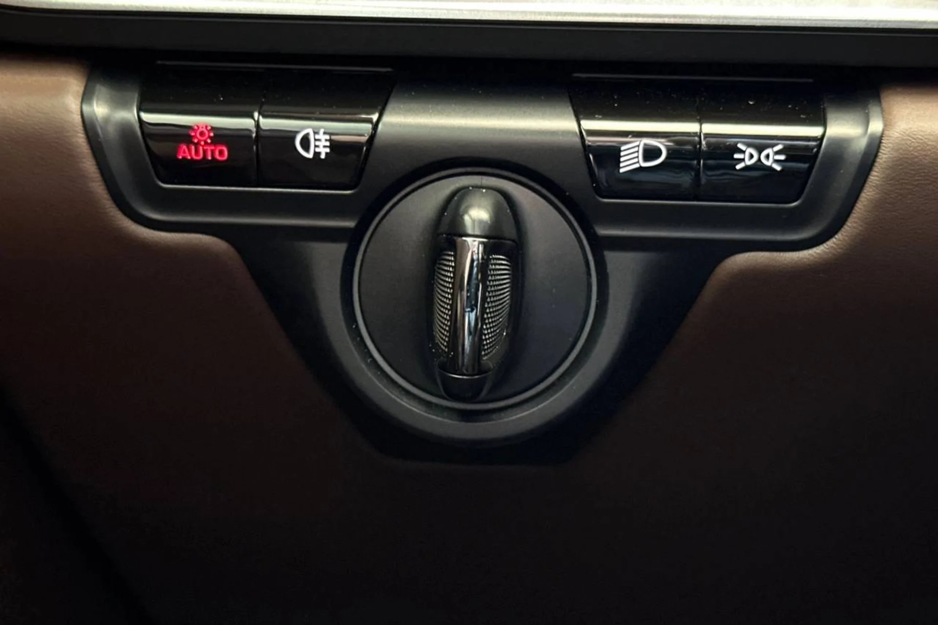 mph032_1793326123_1280_4bab343b4e