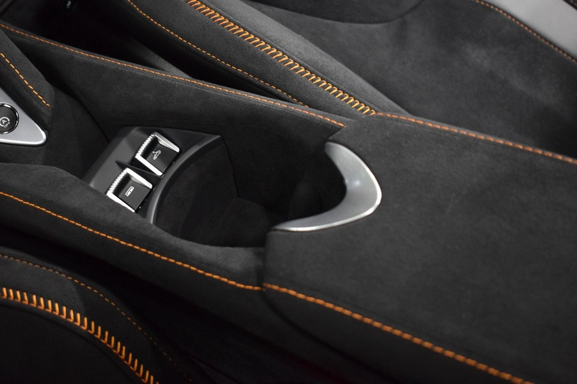 mph032_1800544598_35b17b980990fdf1420d5f68b4056de3x_c3b176f503