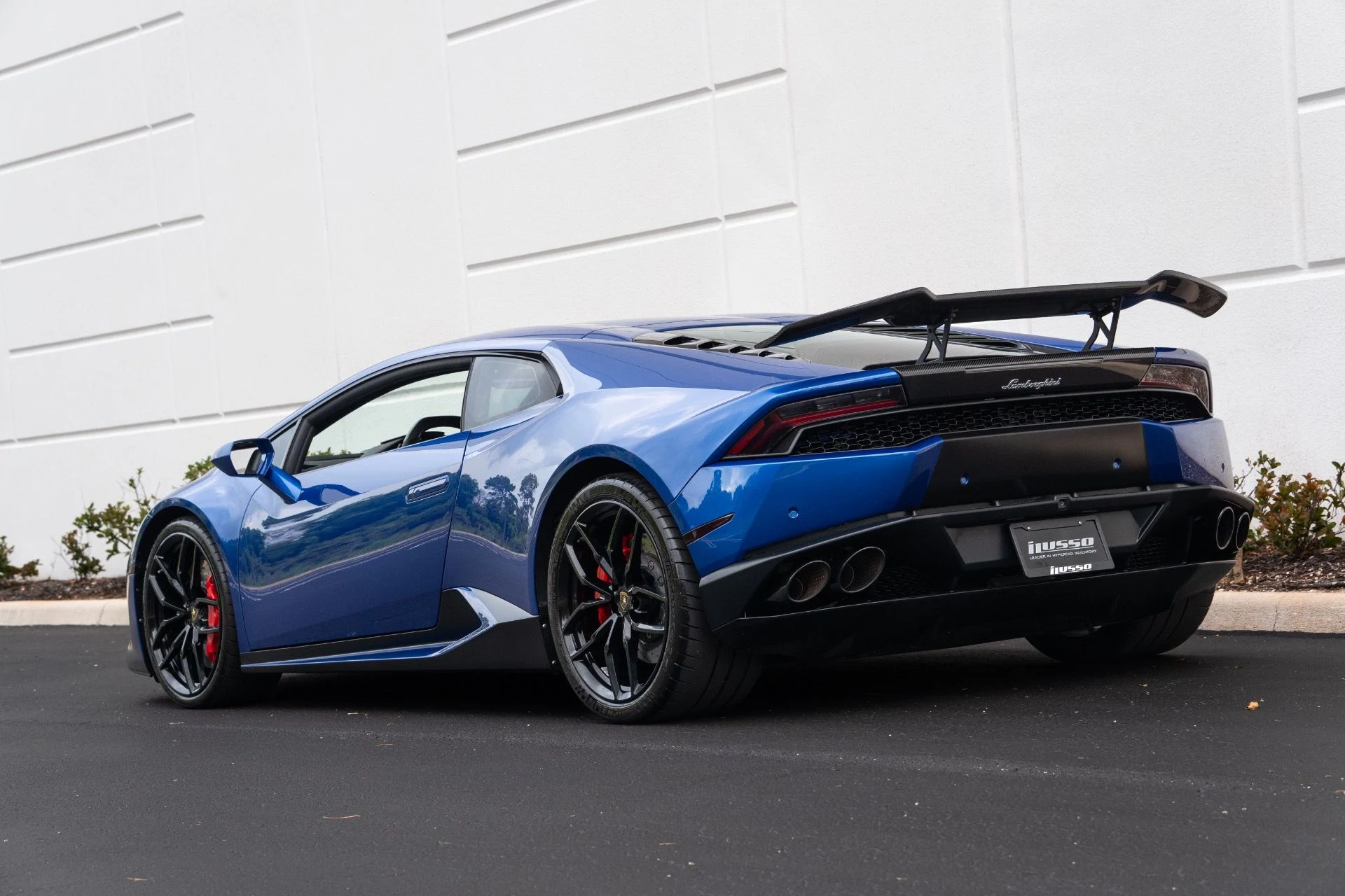 mph032_1805559896_Used_2015_Lamborghini_Huracan_LP_610_4_1780446650_fb0f50a347