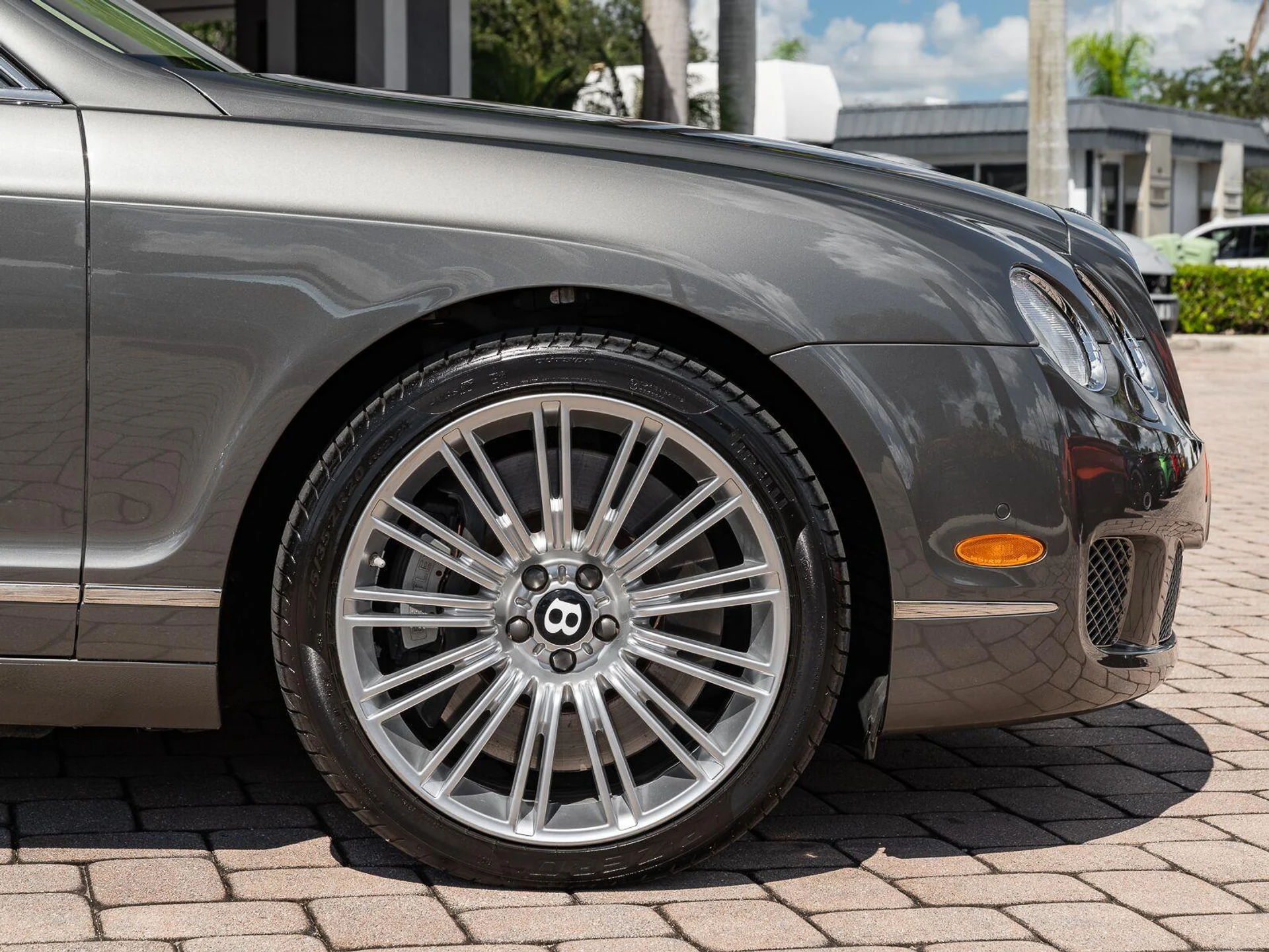 mph032_1809948424_Used_2011_Bentley_Continental_Flying_Spur_Speed_1792185145_dae17e70e7