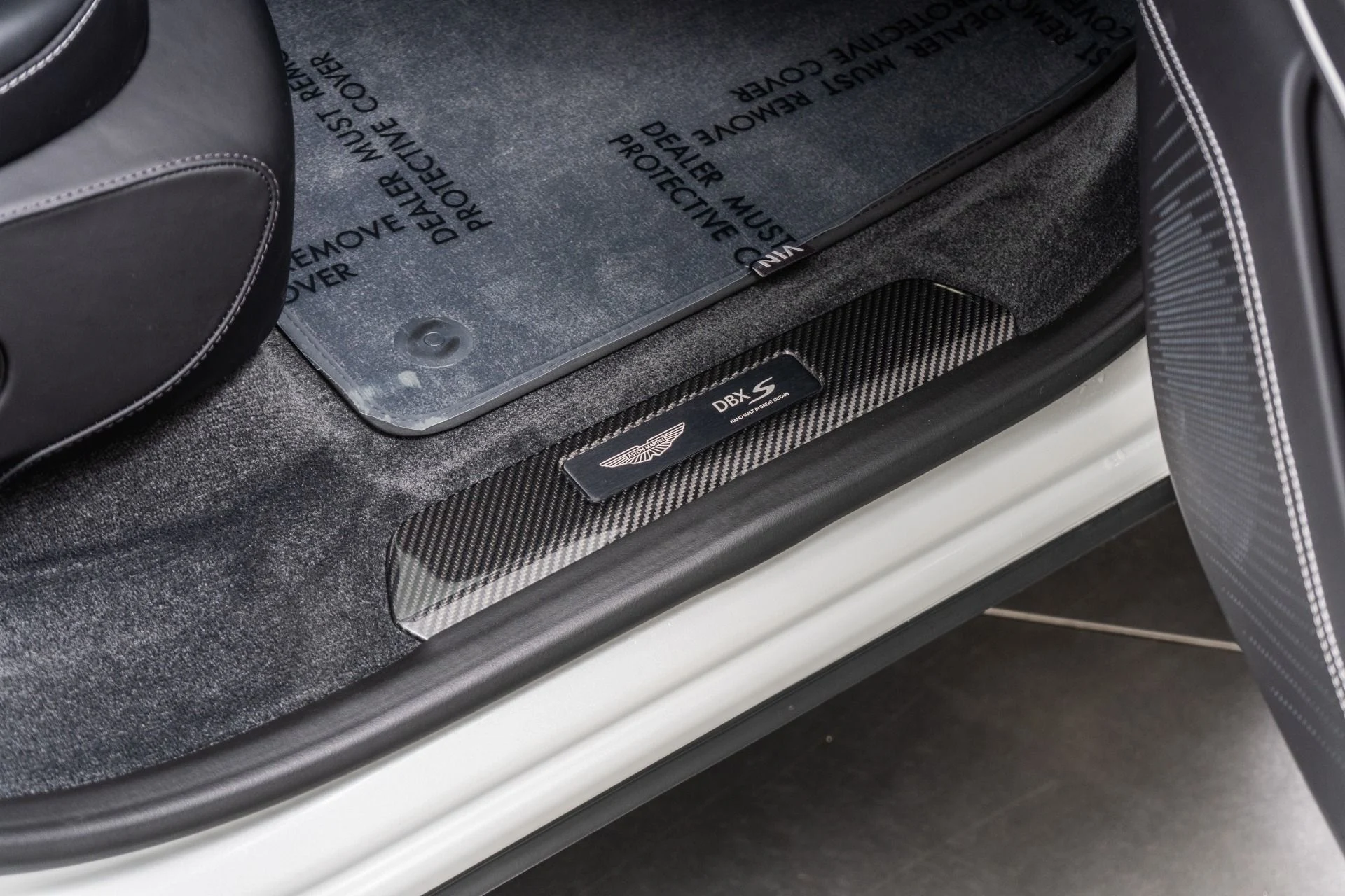 mph032_1813464703_Used_2026_Aston_Martin_DBX_S_1792083378_f7f41f689c