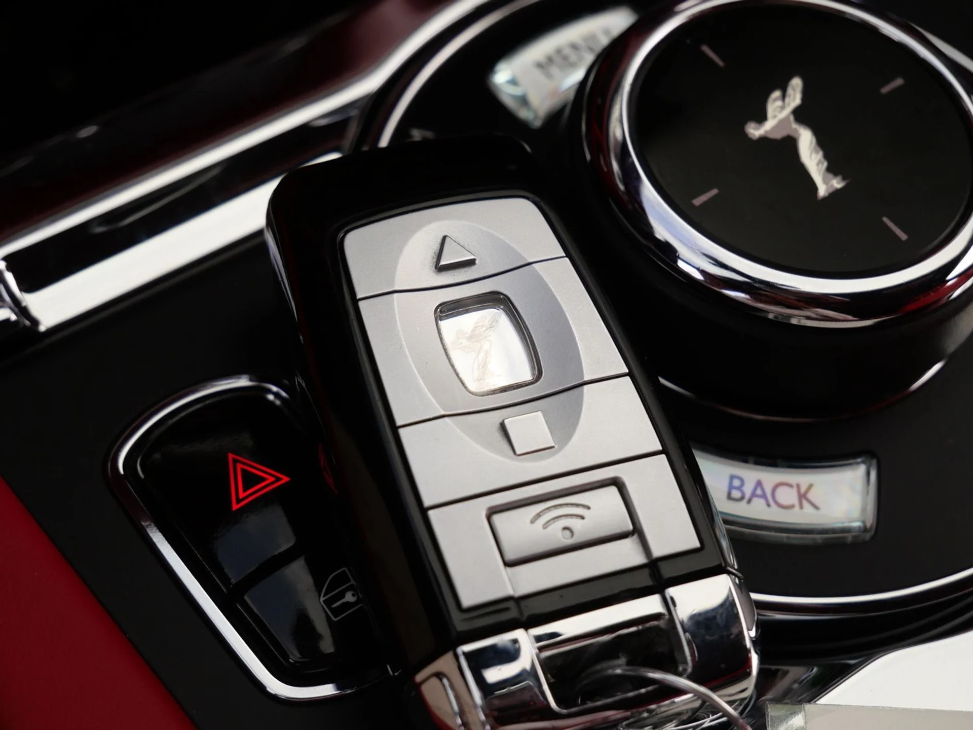 mph032_1814508822_4e0f714e68edb1a630b86a5d6e83fe92x_dc3c9e7381